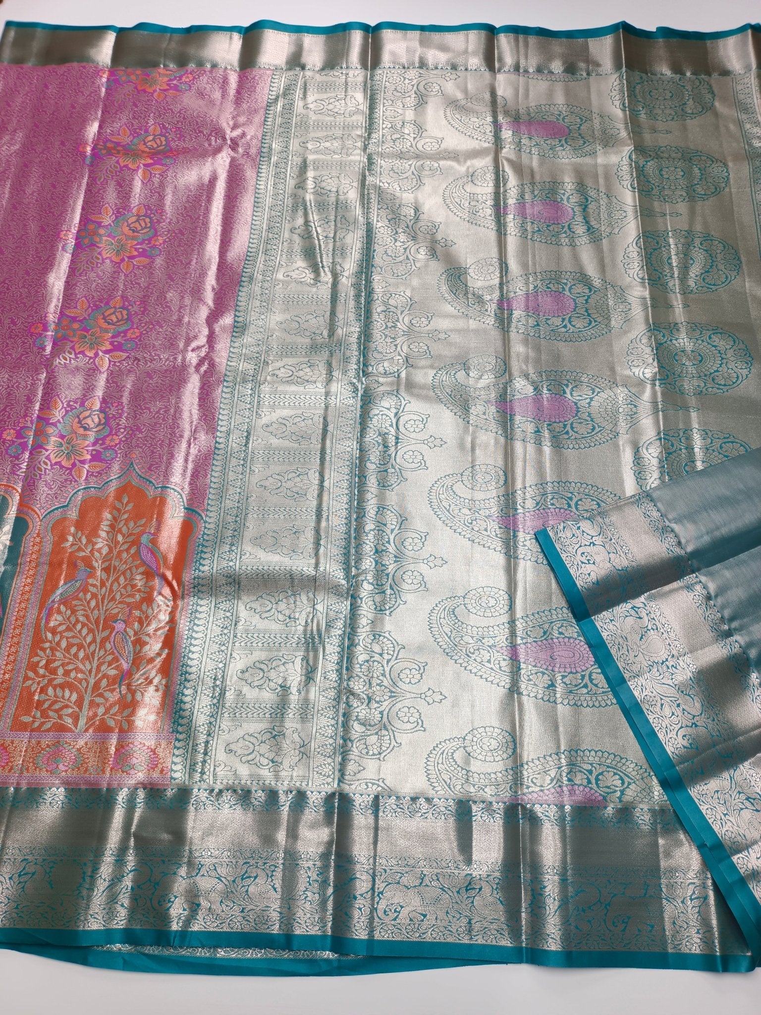 FANCY BROCADE SAREE - B S CHANNABASAPPA & SONS