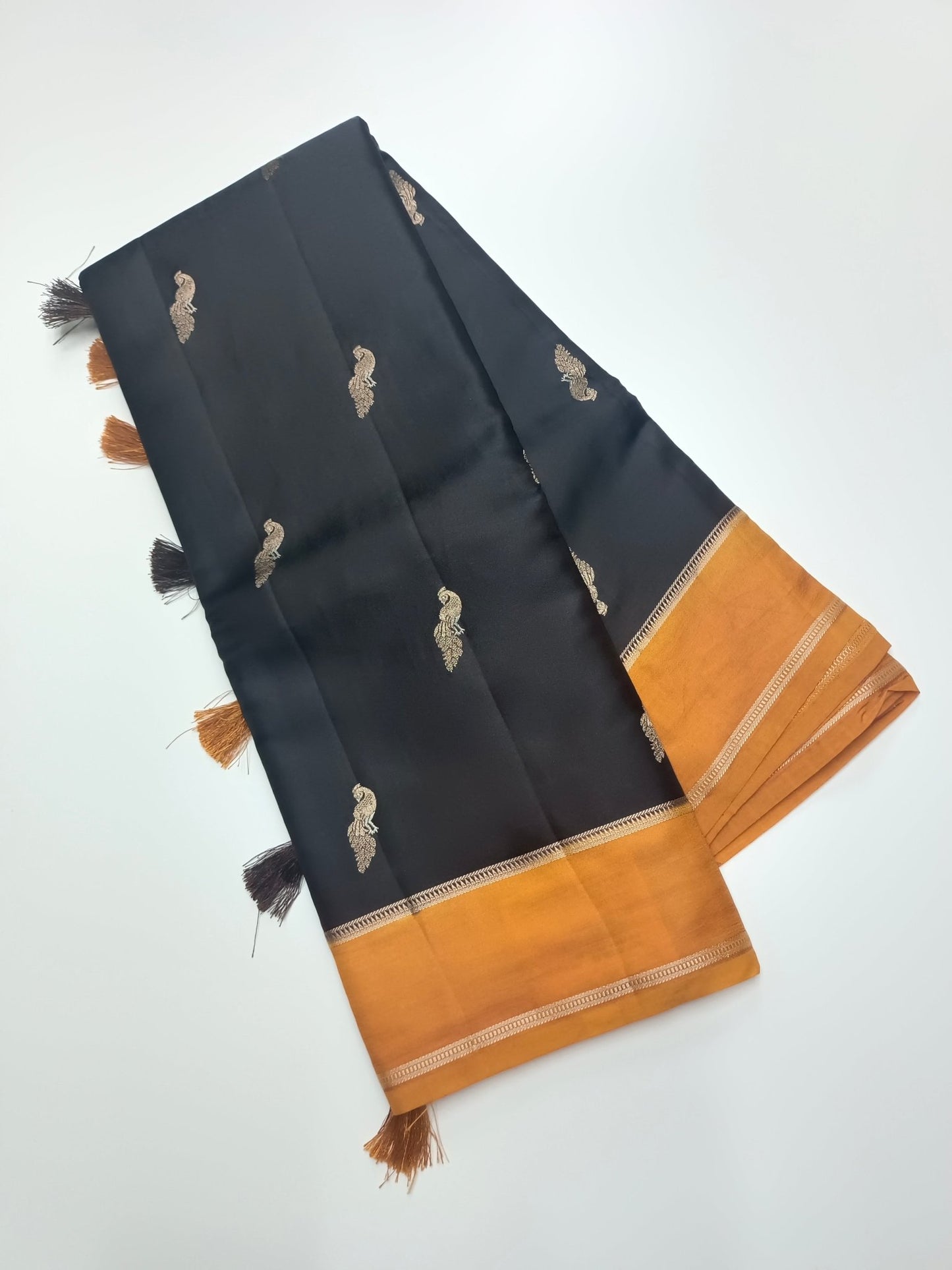 FANCY TUSSER SILK SAREE - B S CHANNABASAPPA & SONS