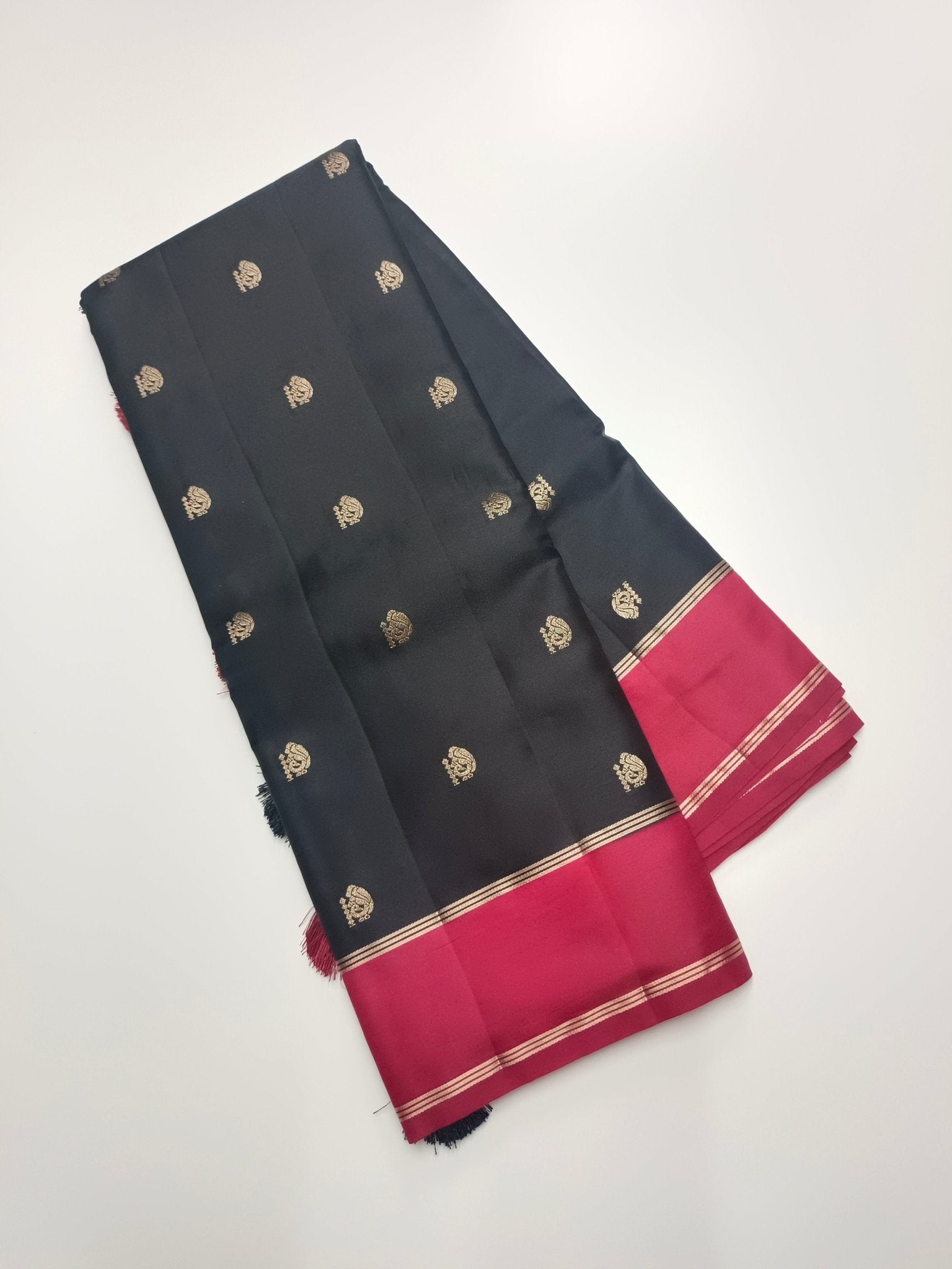 FANCY TUSSER SILK SAREE - B S CHANNABASAPPA & SONS