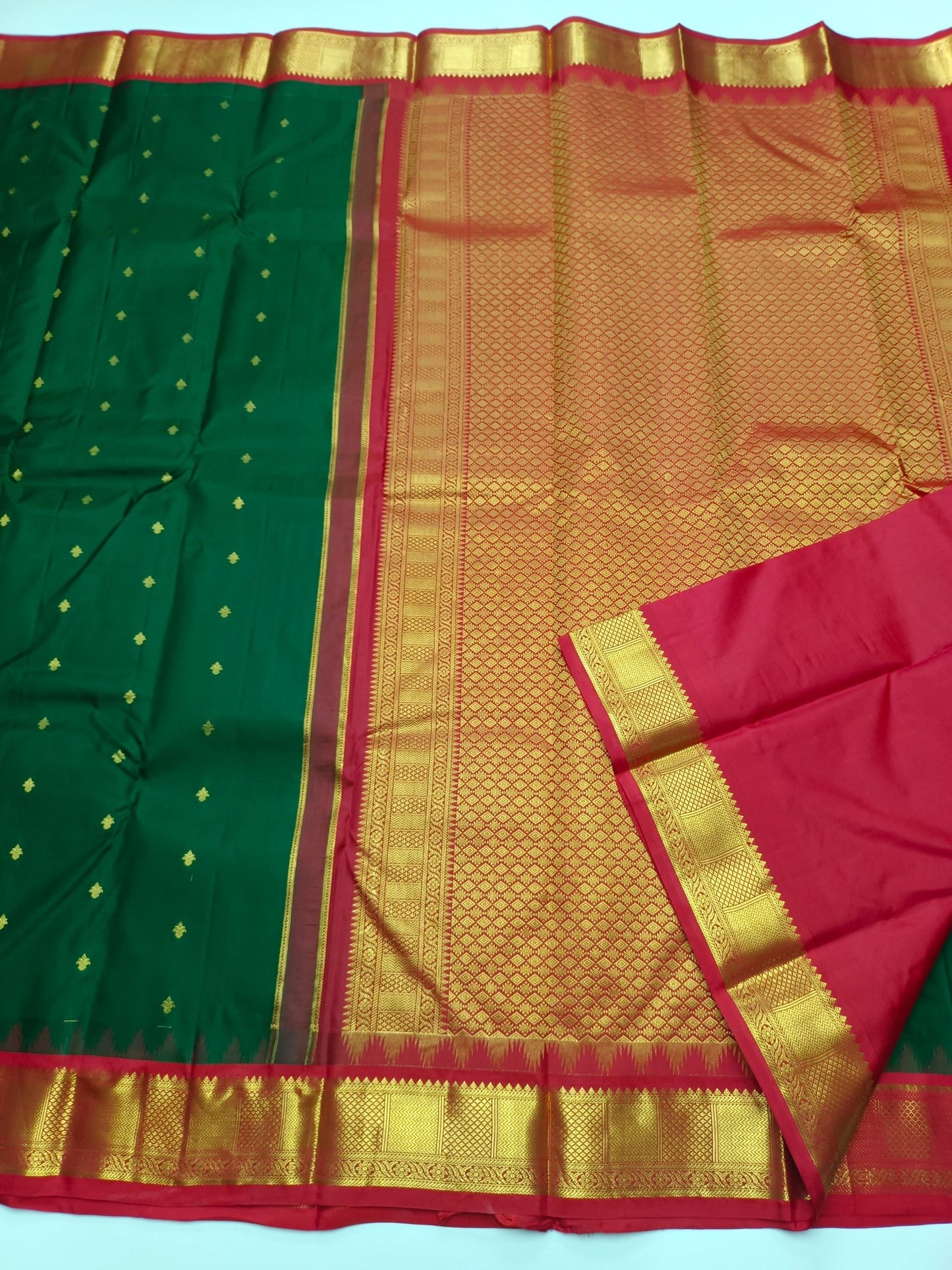 KANCHIPURAM PURE SILK SAREE - B S CHANNABASAPPA & SONS