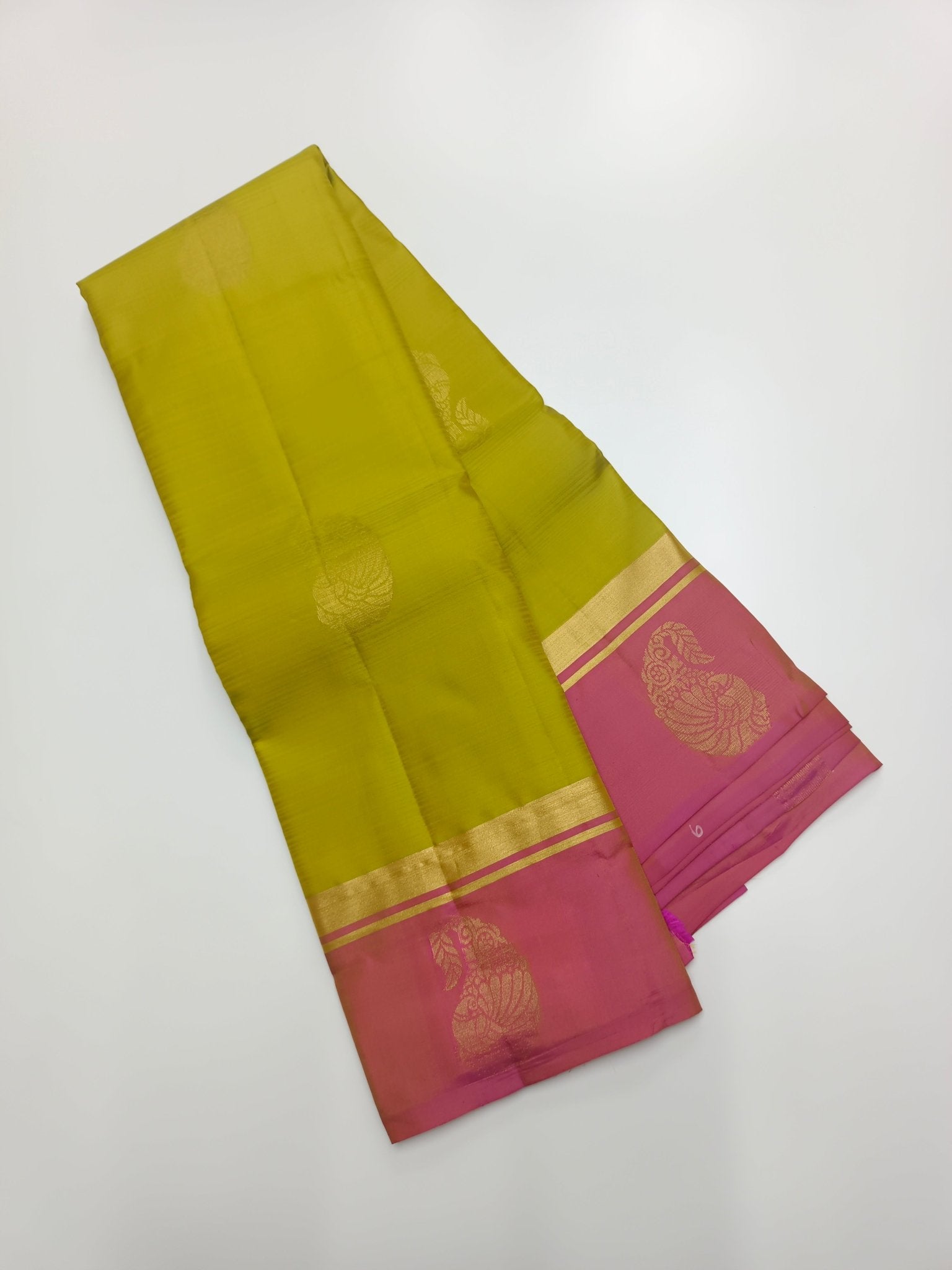 KANCHIPURAM PURE SILK SAREE - B S CHANNABASAPPA & SONS