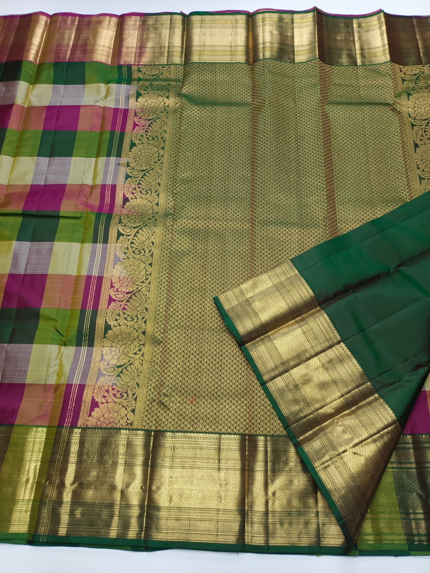 KANCHIPURAM PURE SILK SAREE - B S CHANNABASAPPA & SONS