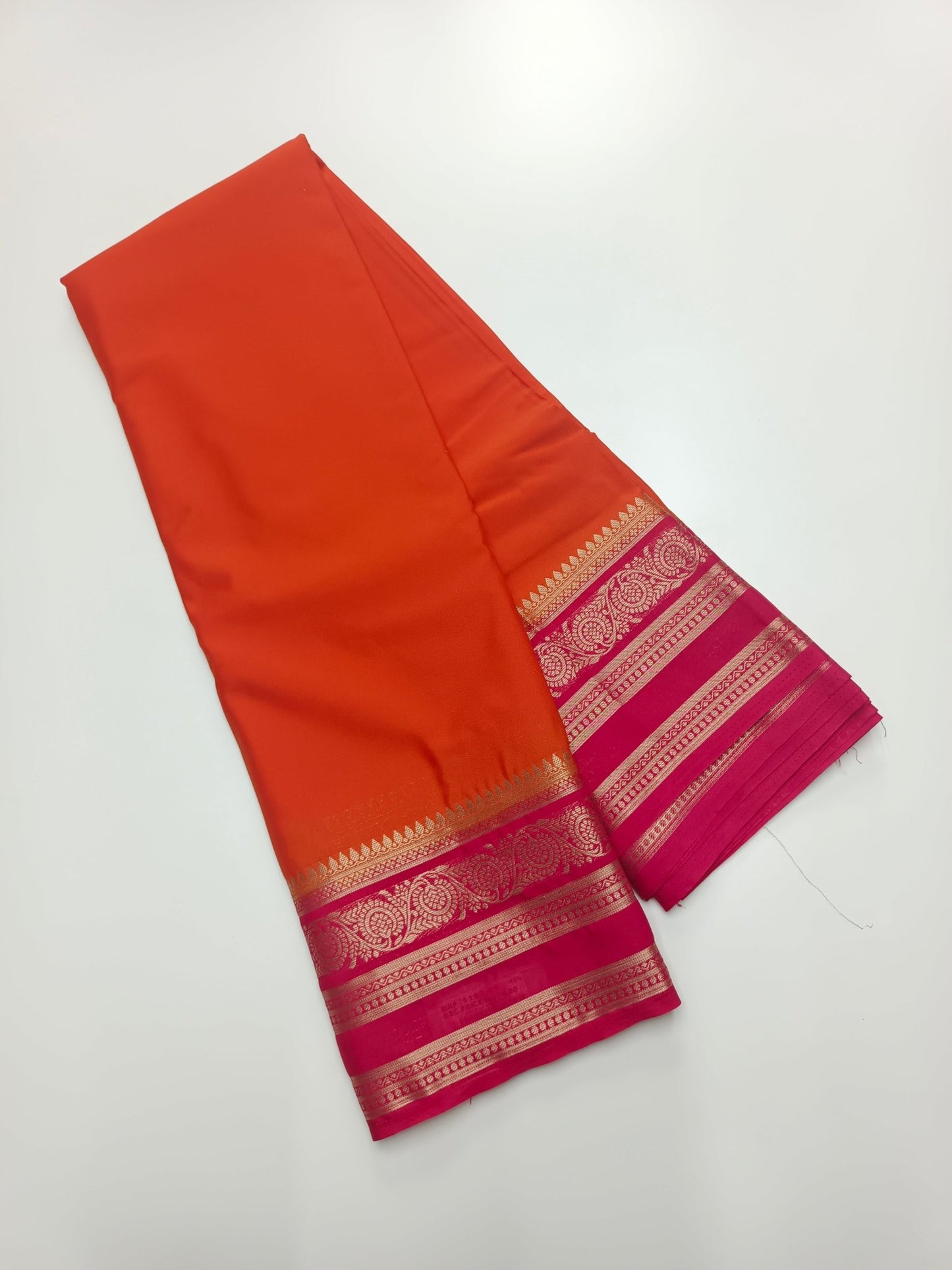 ART CREPE SAREE - B S CHANNABASAPPA & SONS