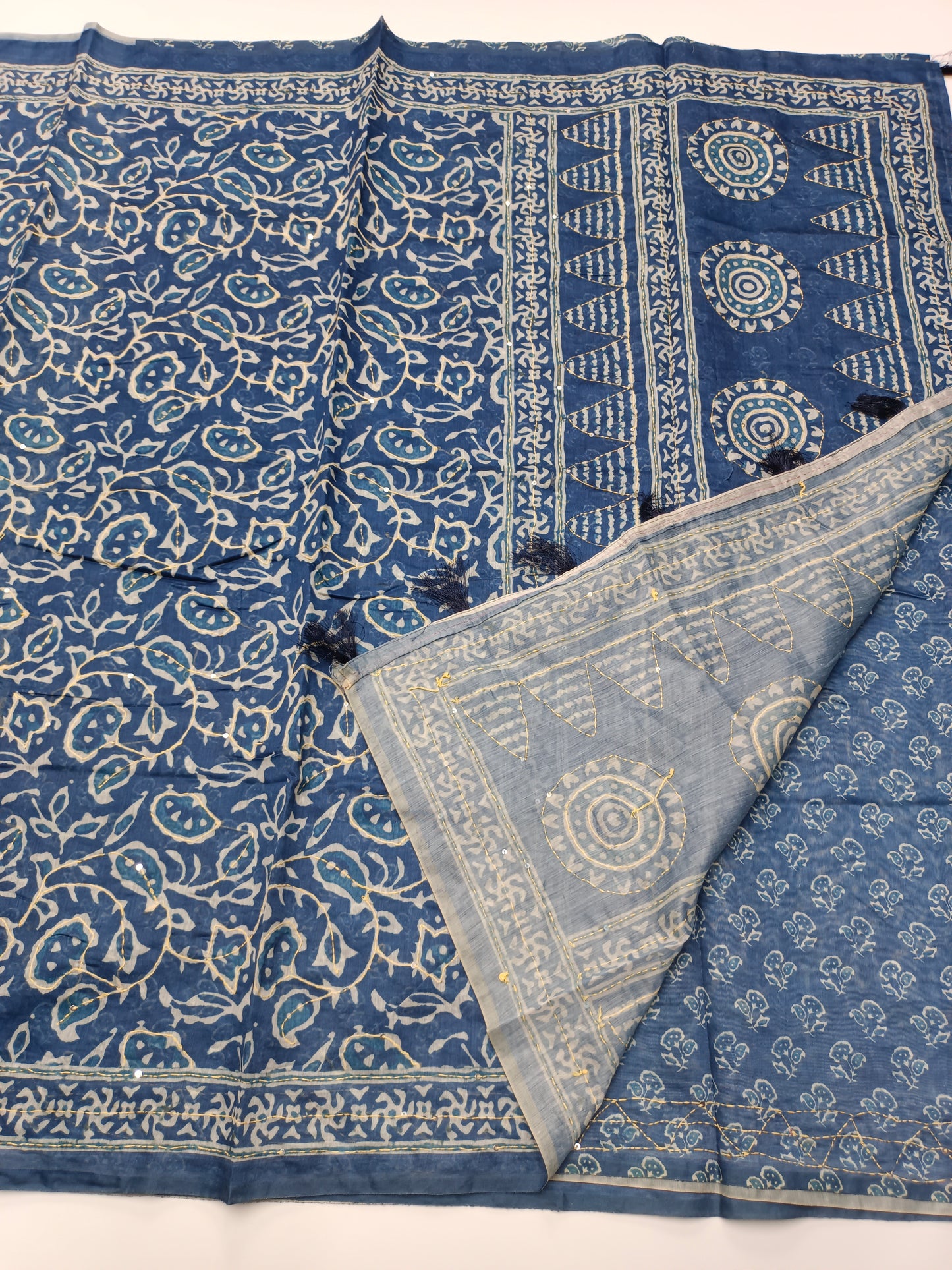 FANCY CHANDERI THREAD KANTHA WORK SAREE