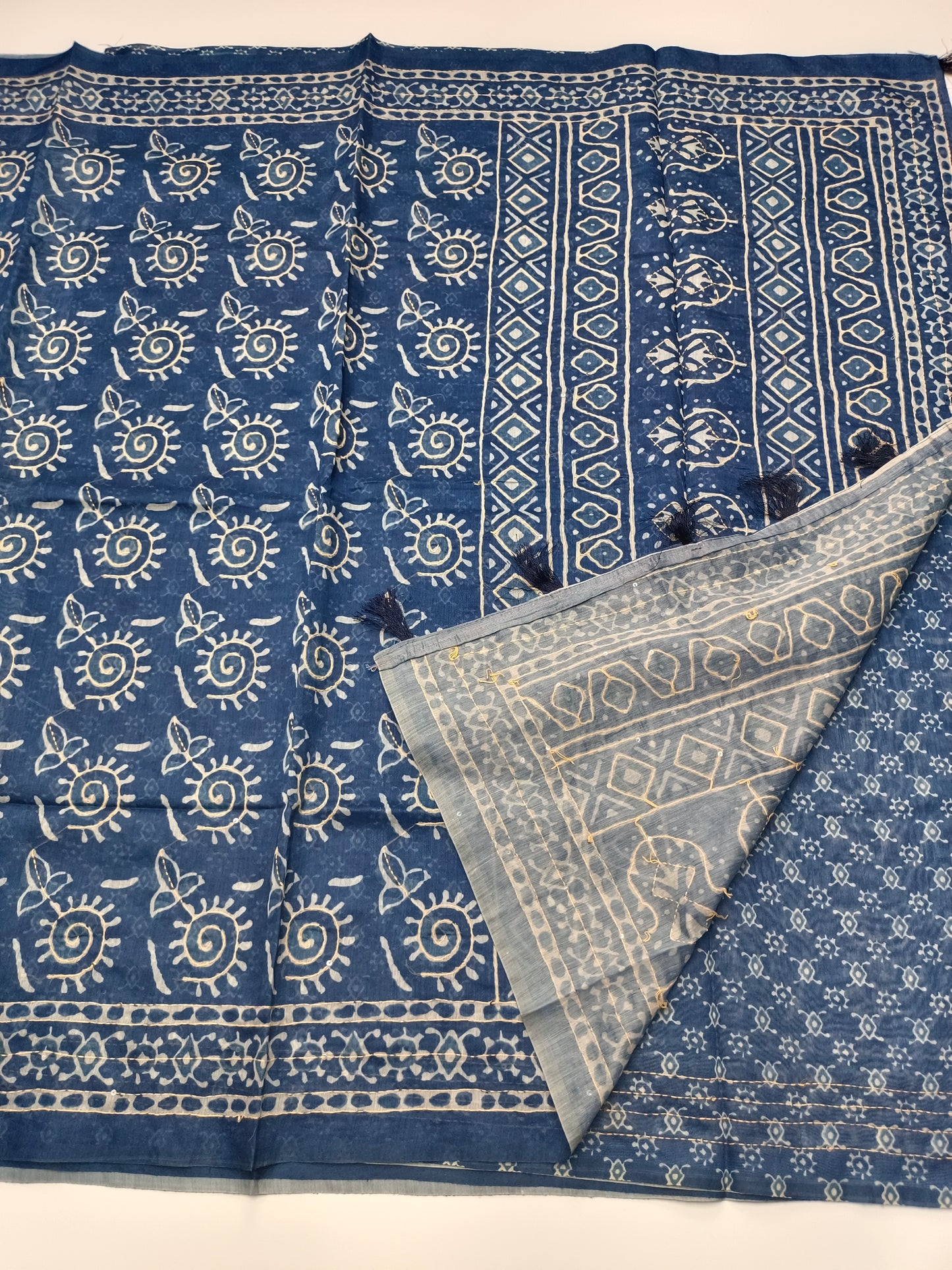 FANCY CHANDERI THREAD KANTHA WORK SAREE