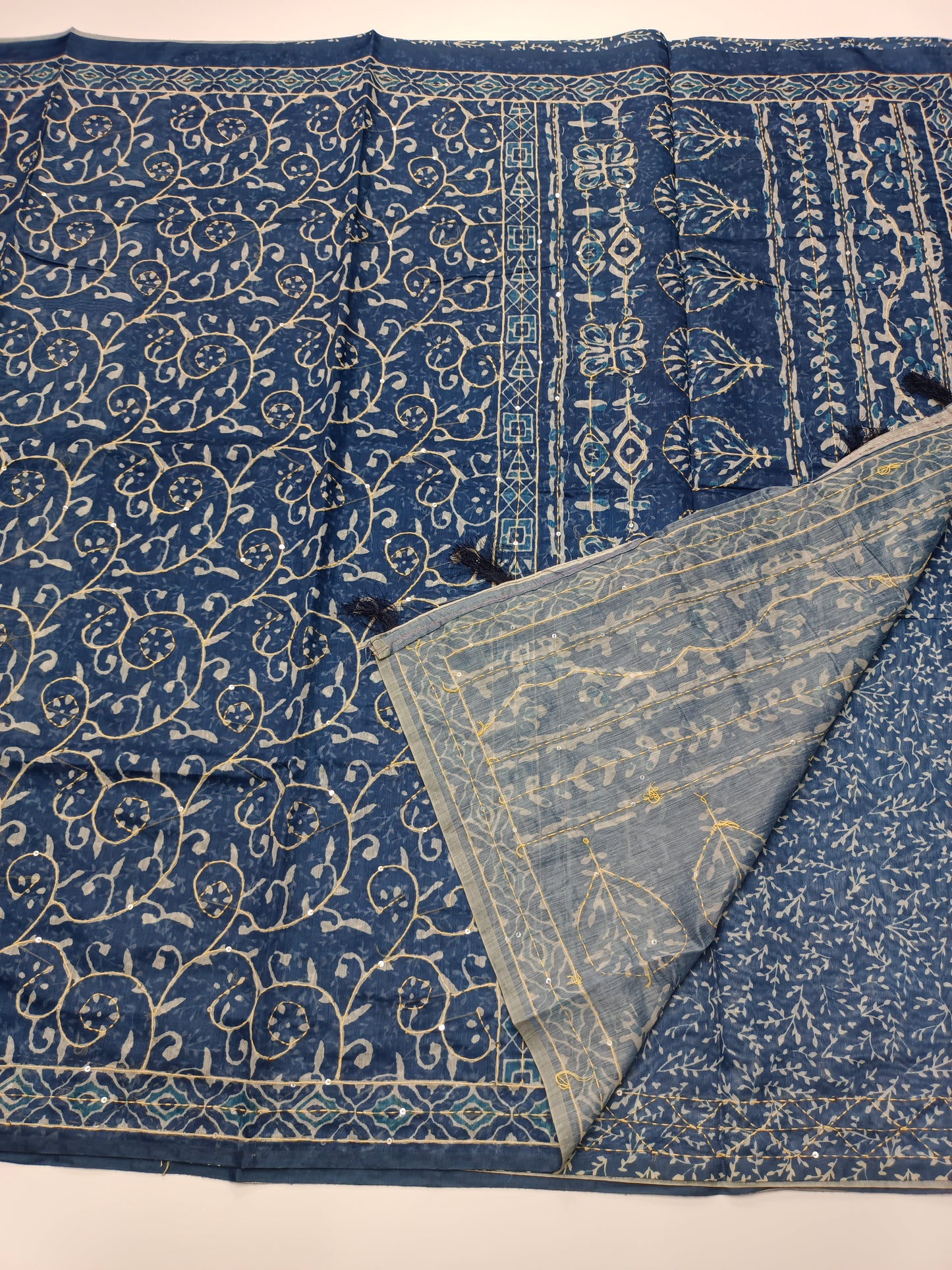 FANCY CHANDERI THREAD KANTHA WORK SAREE