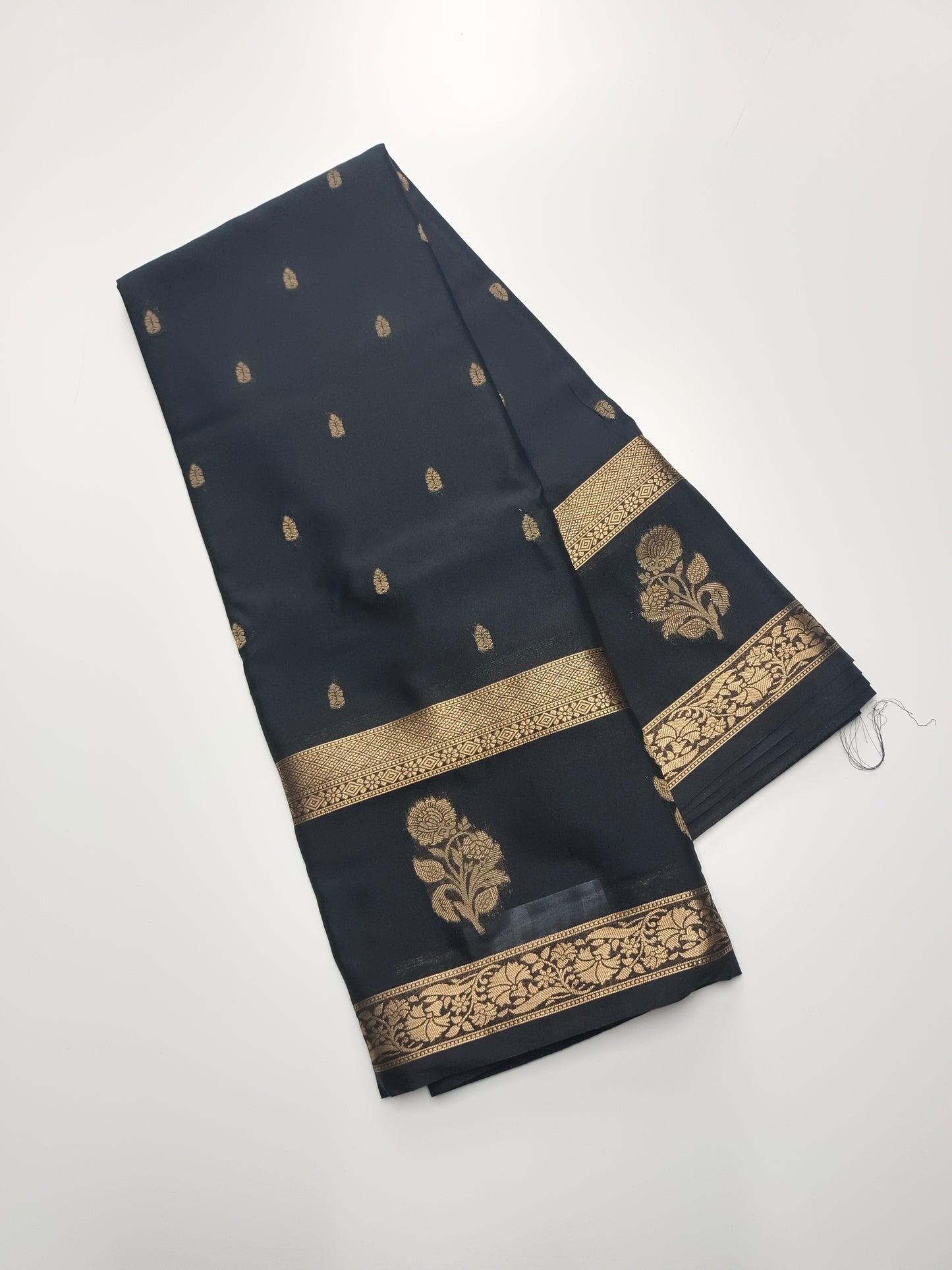 SEMI CREPE SILK SAREE