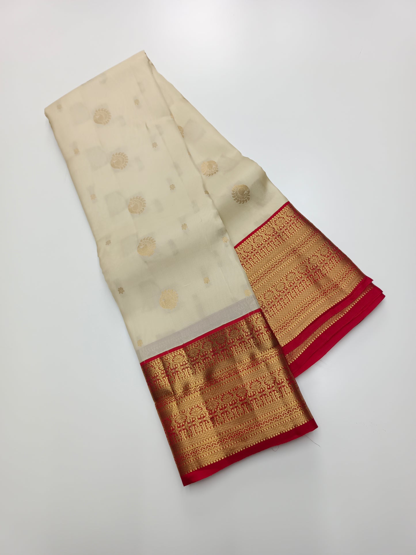 KANCHIPURAM SEMI SILK SAREE