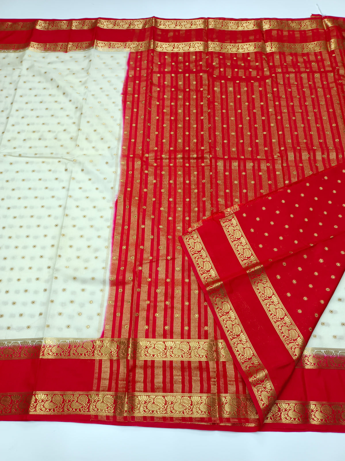 ART CREPE SAREE