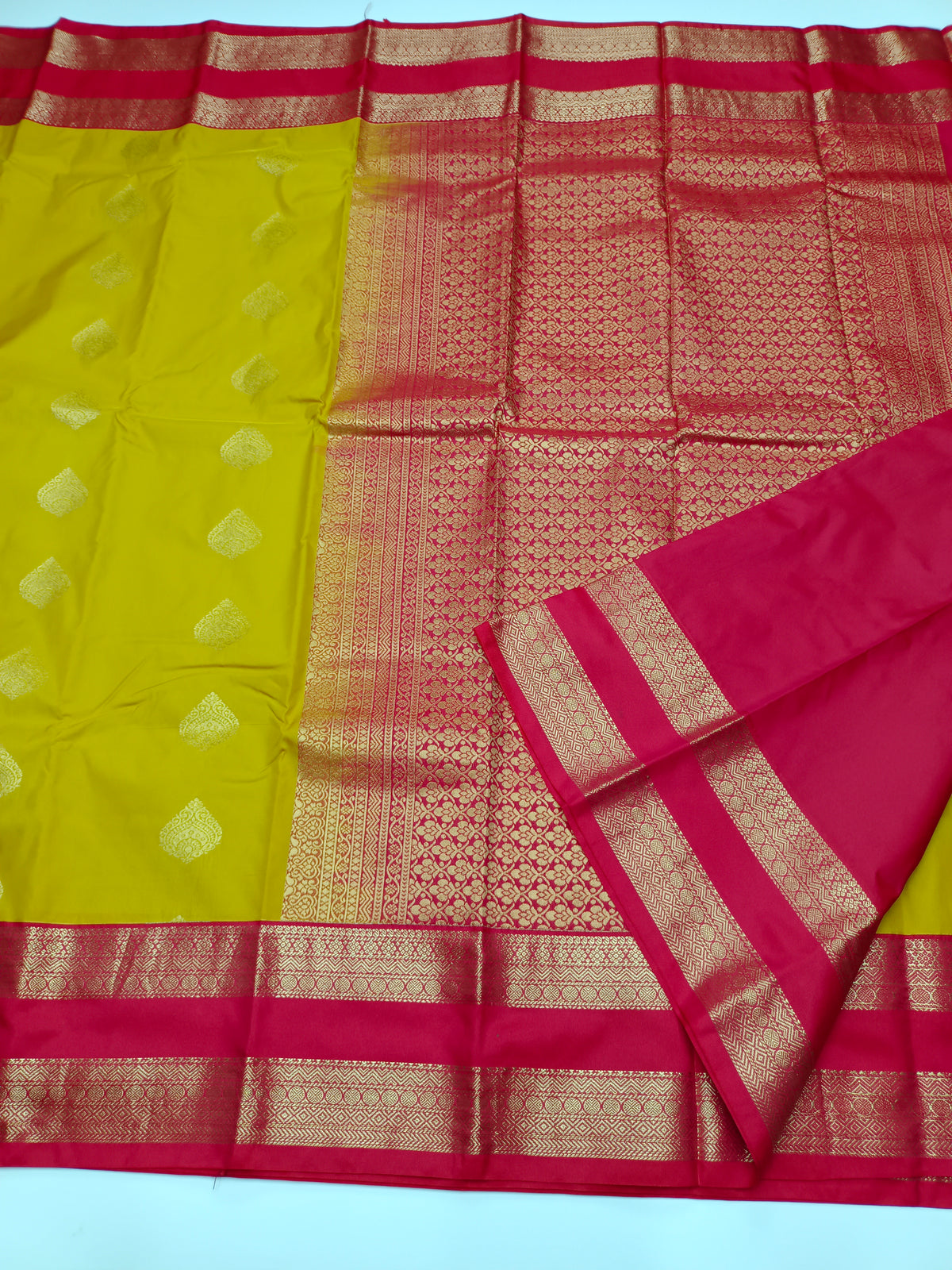 KANCHIPURAM SEMI SILK SAREE