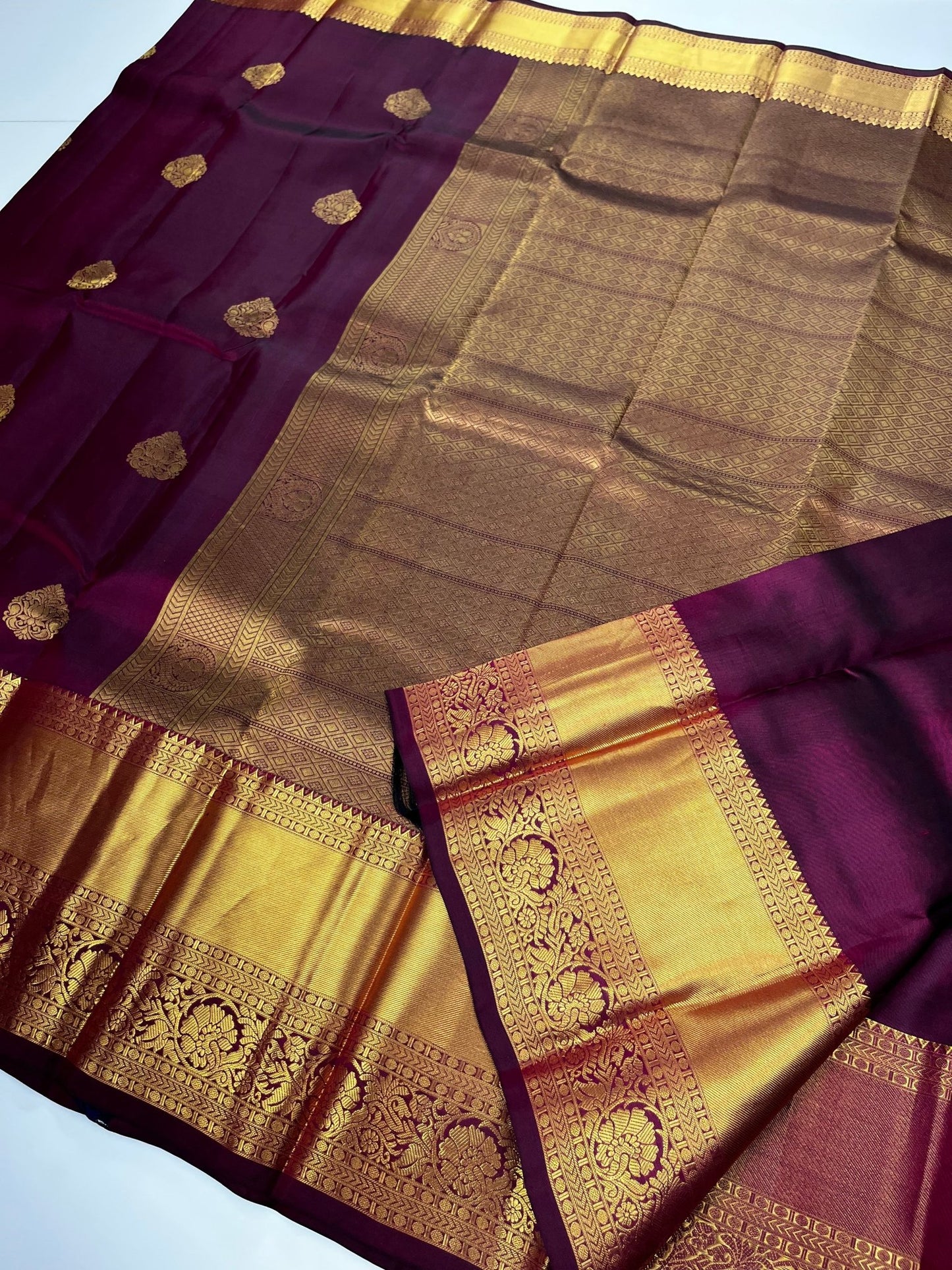 KANCHIPURAM PURE SILK SAREE - B S CHANNABASAPPA & SONS