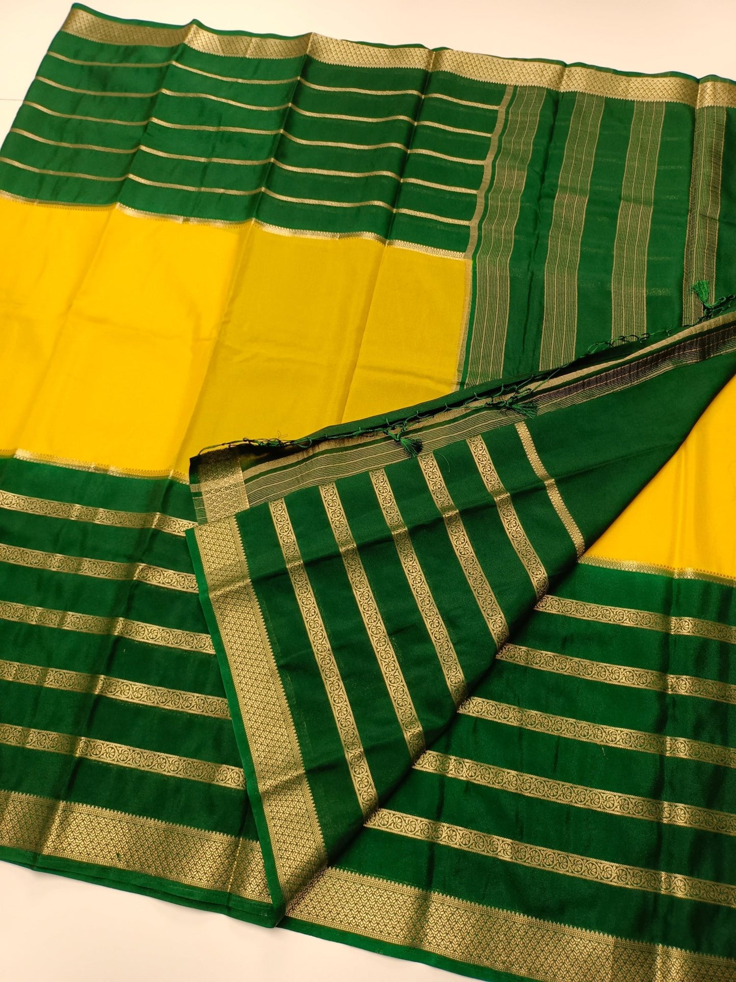 FANCY SEMI CREPE SILK SAREE - B S CHANNABASAPPA & SONS