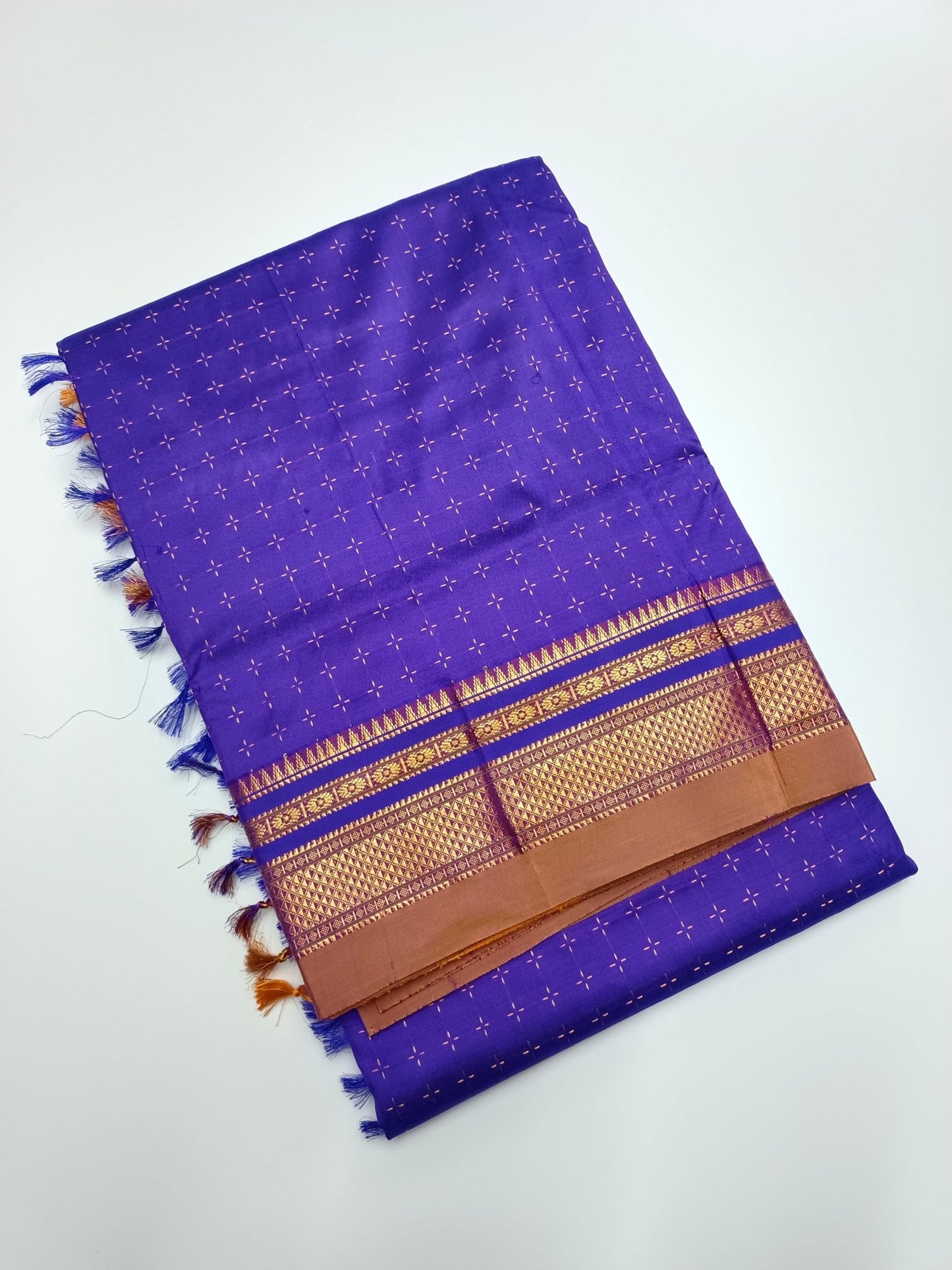 PURE SILK ILKAL SAREE - B S CHANNABASAPPA & SONS