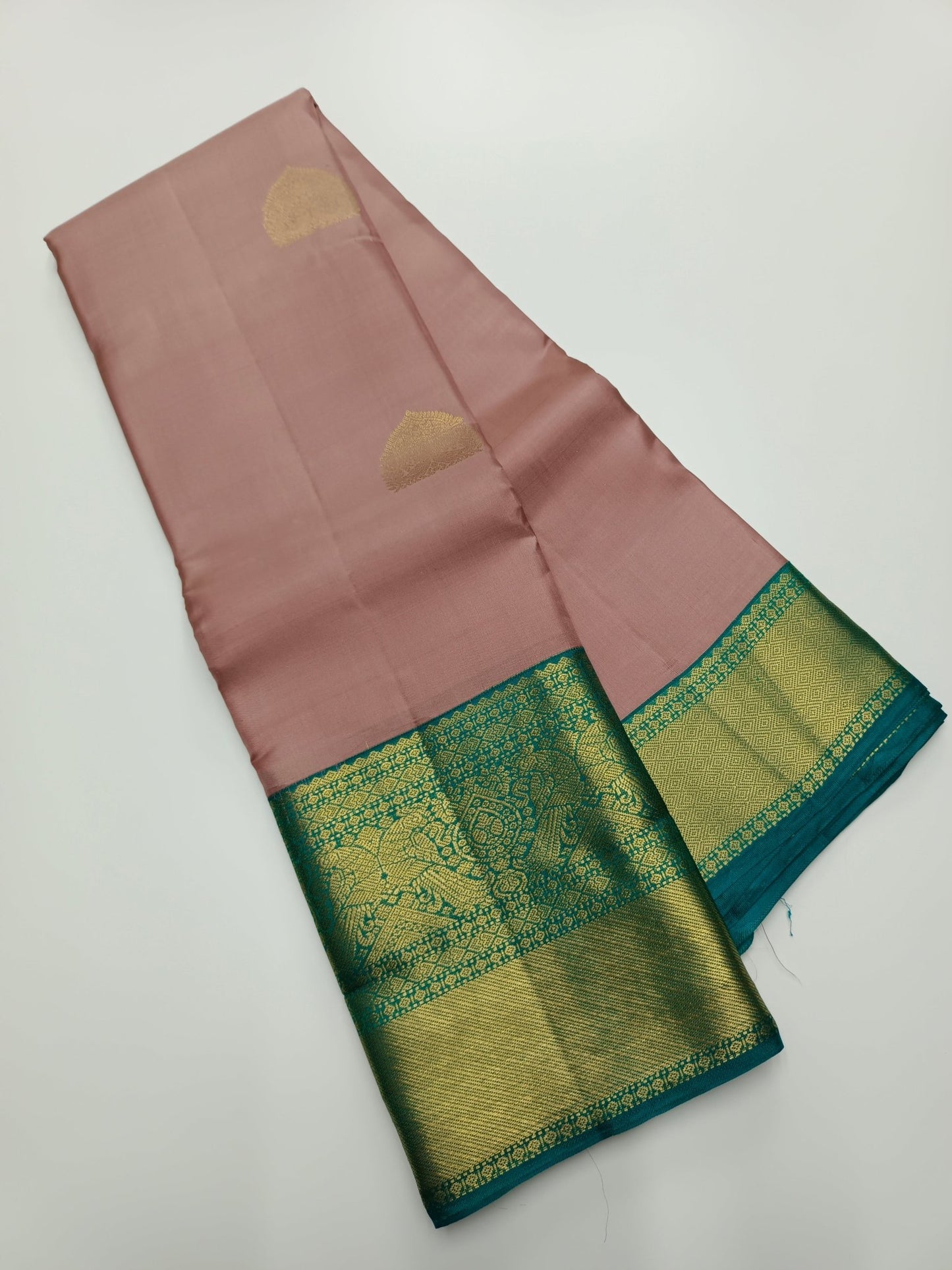 KANCHIPURAM PURE SILK SAREE - B S CHANNABASAPPA & SONS
