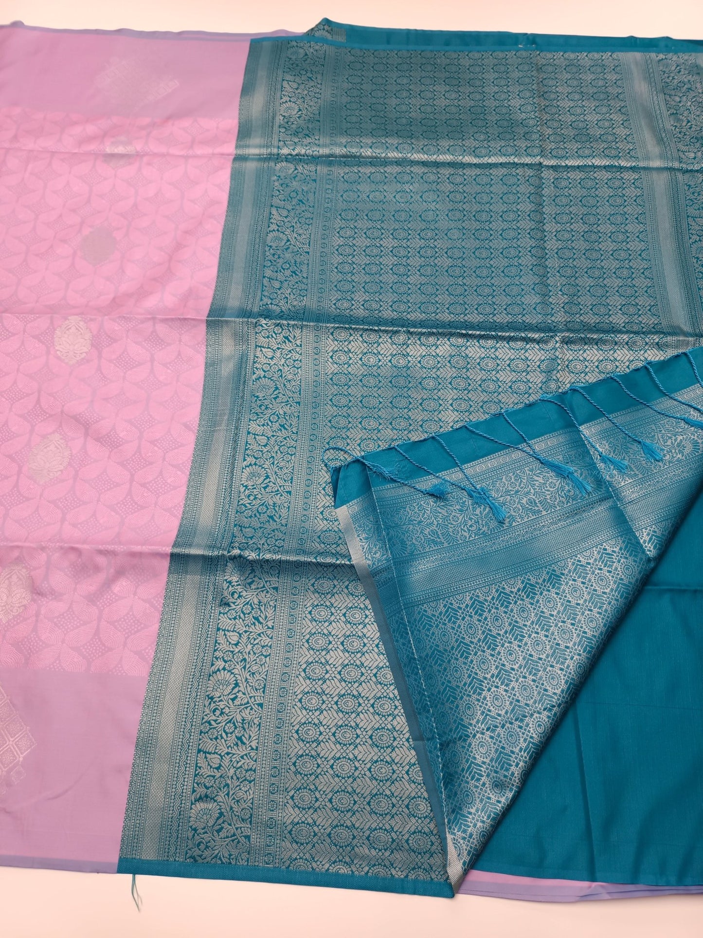 SOFT ART SILK SAREE - B S CHANNABASAPPA & SONS