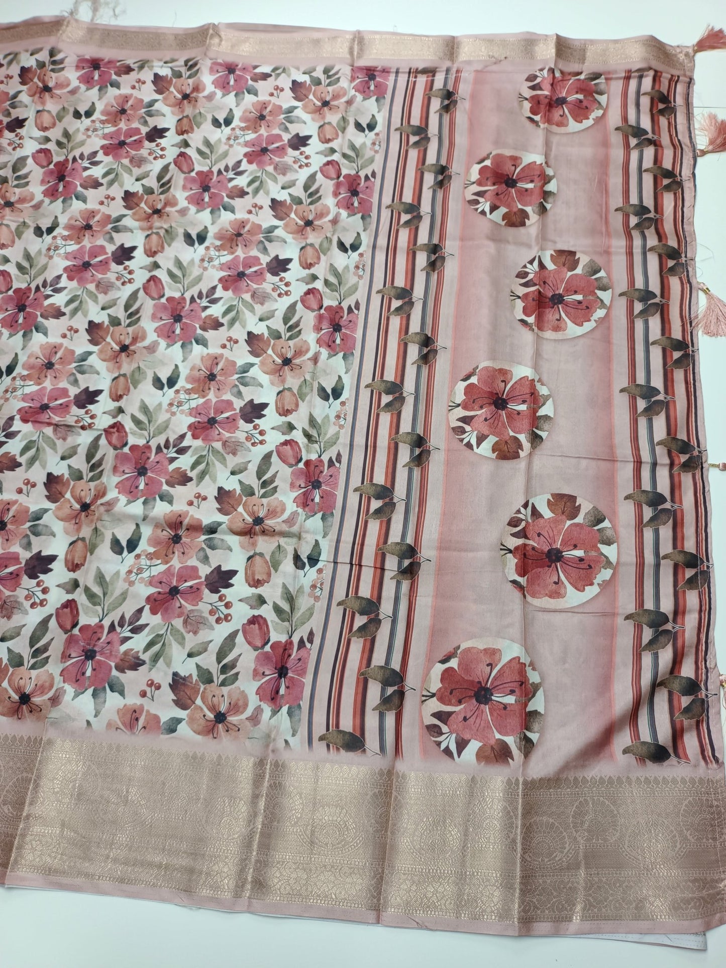 FANCY DOLA SILK SAREE - B S CHANNABASAPPA & SONS