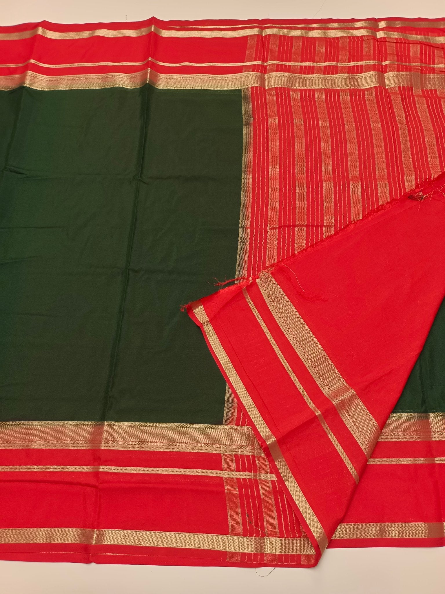 SEMI CREPE SILK SAREE - B S CHANNABASAPPA & SONS