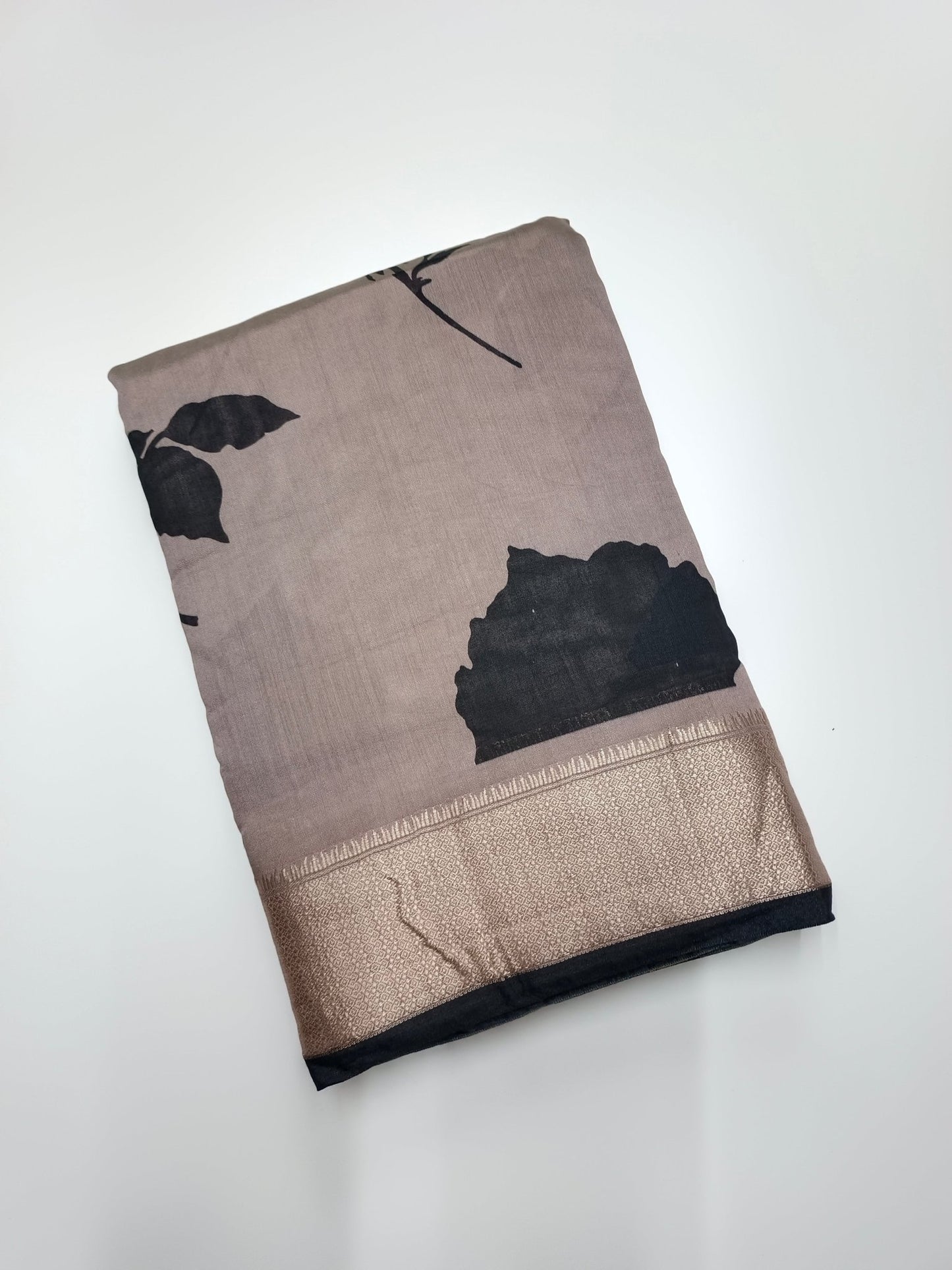 SOFTY DOLA SILK SAREE - B S CHANNABASAPPA & SONS