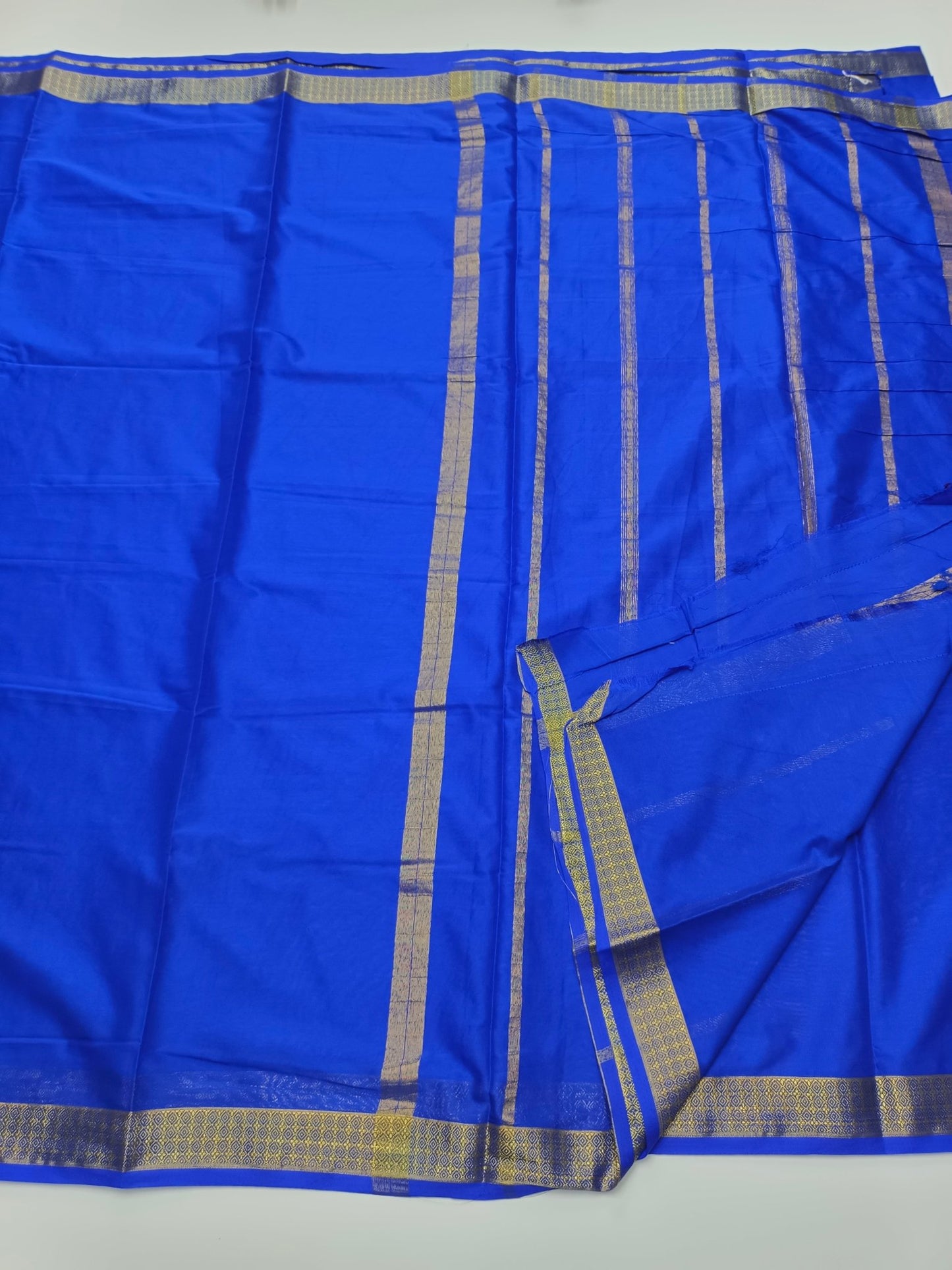 SEMI CREPE SILK SAREE - B S CHANNABASAPPA & SONS