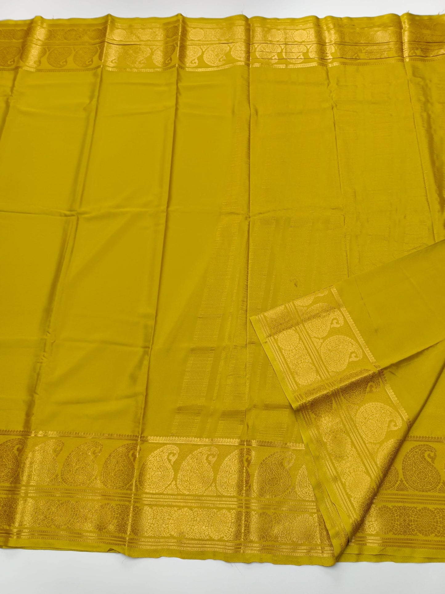 SEMI CREPE SILK SAREE - B S CHANNABASAPPA & SONS