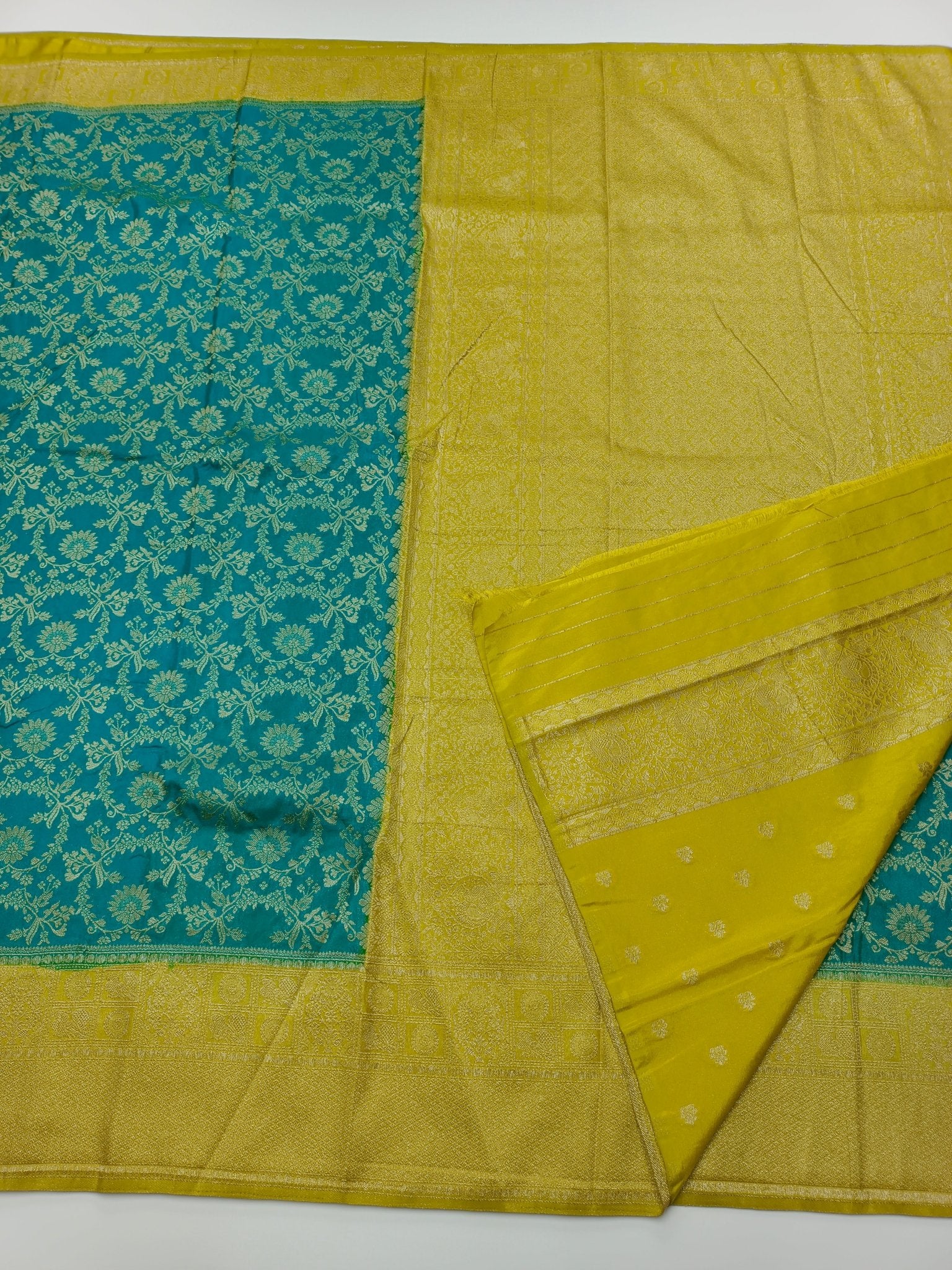 FANCY CHIFFON SAREE - B S CHANNABASAPPA & SONS