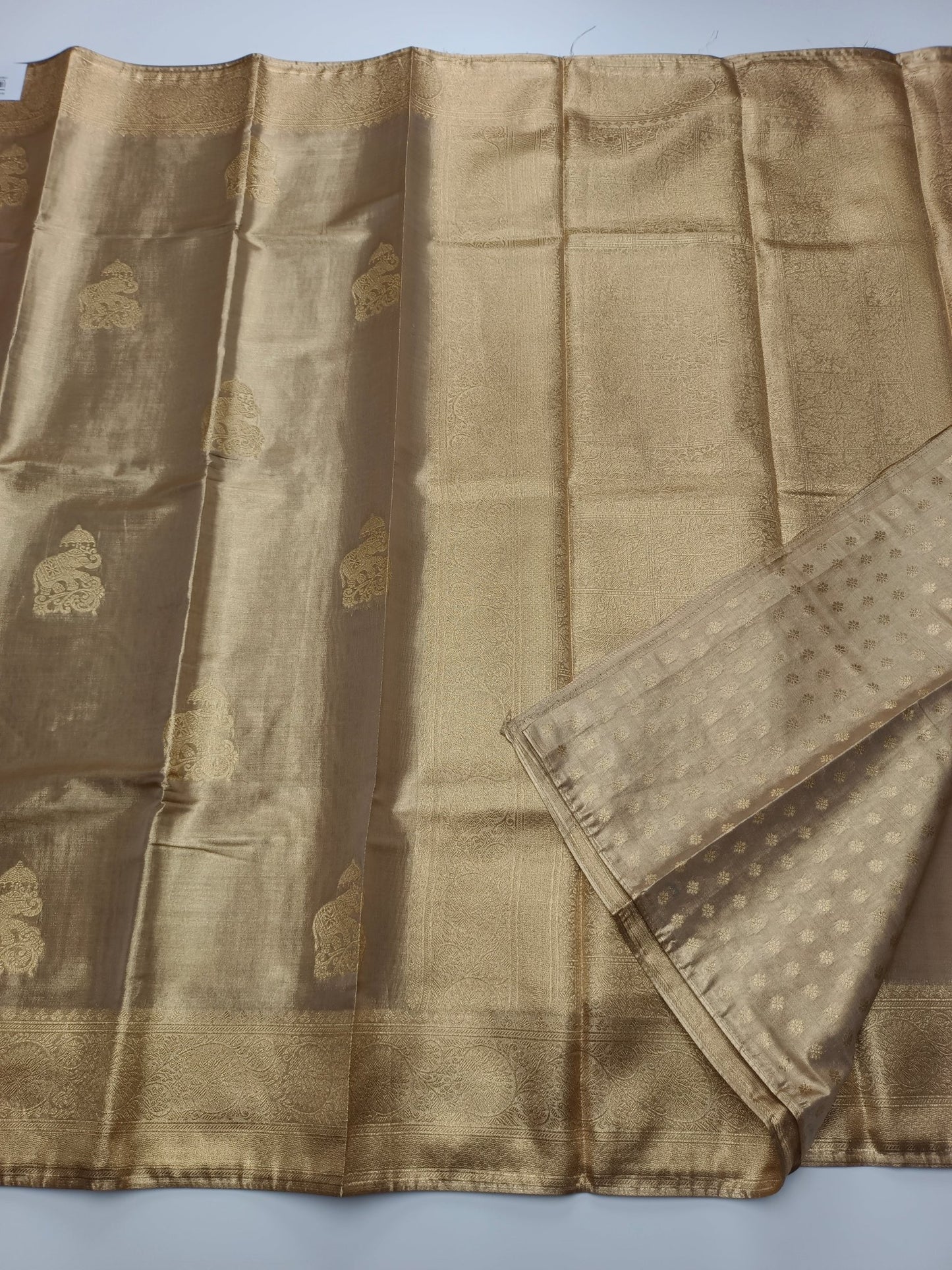 FANCY TISSUE SAREE - B S CHANNABASAPPA & SONS