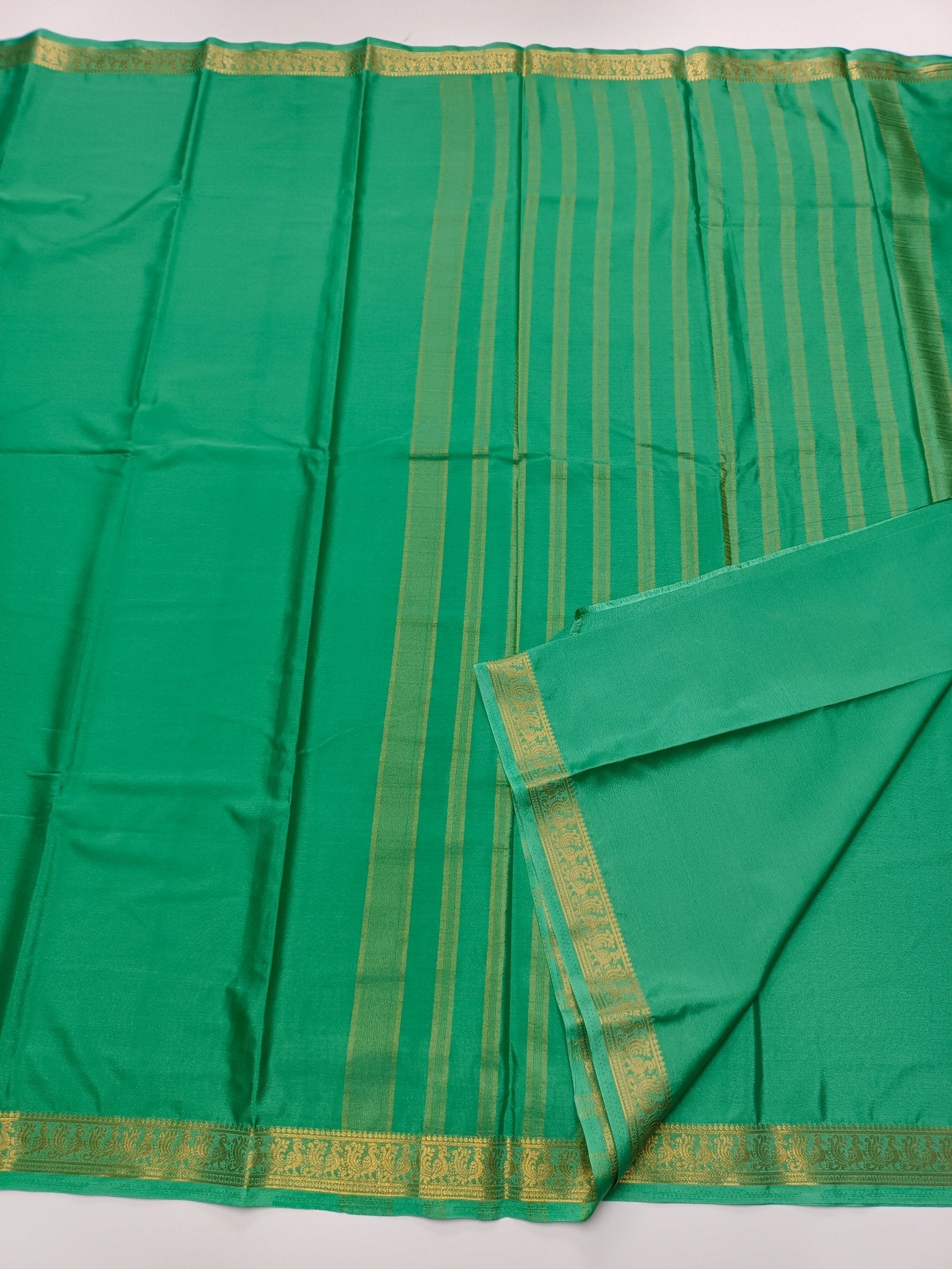 SEMI CREPE SILK SAREE - B S CHANNABASAPPA & SONS