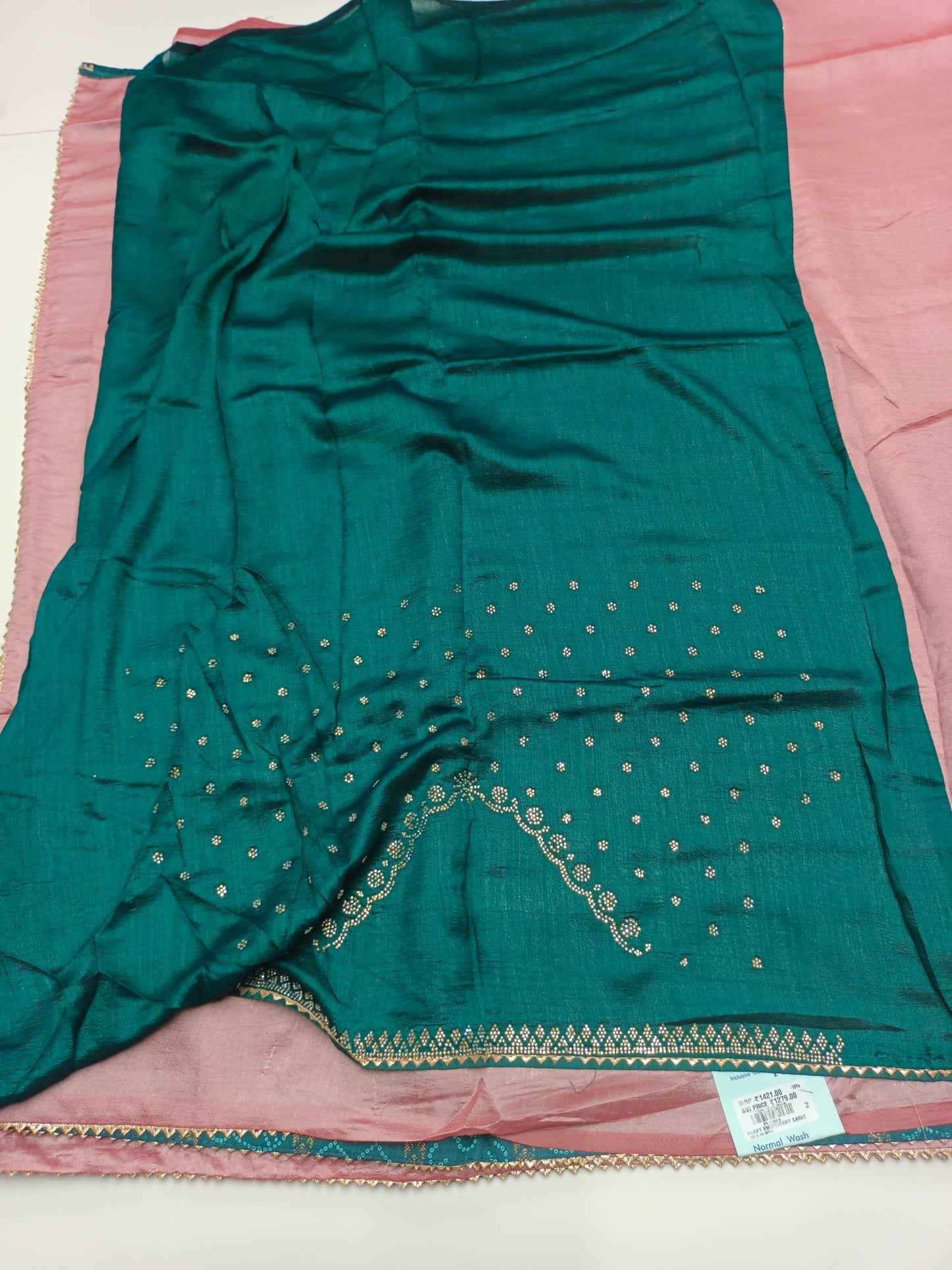 FANCY WORK SAREE - B S CHANNABASAPPA & SONS