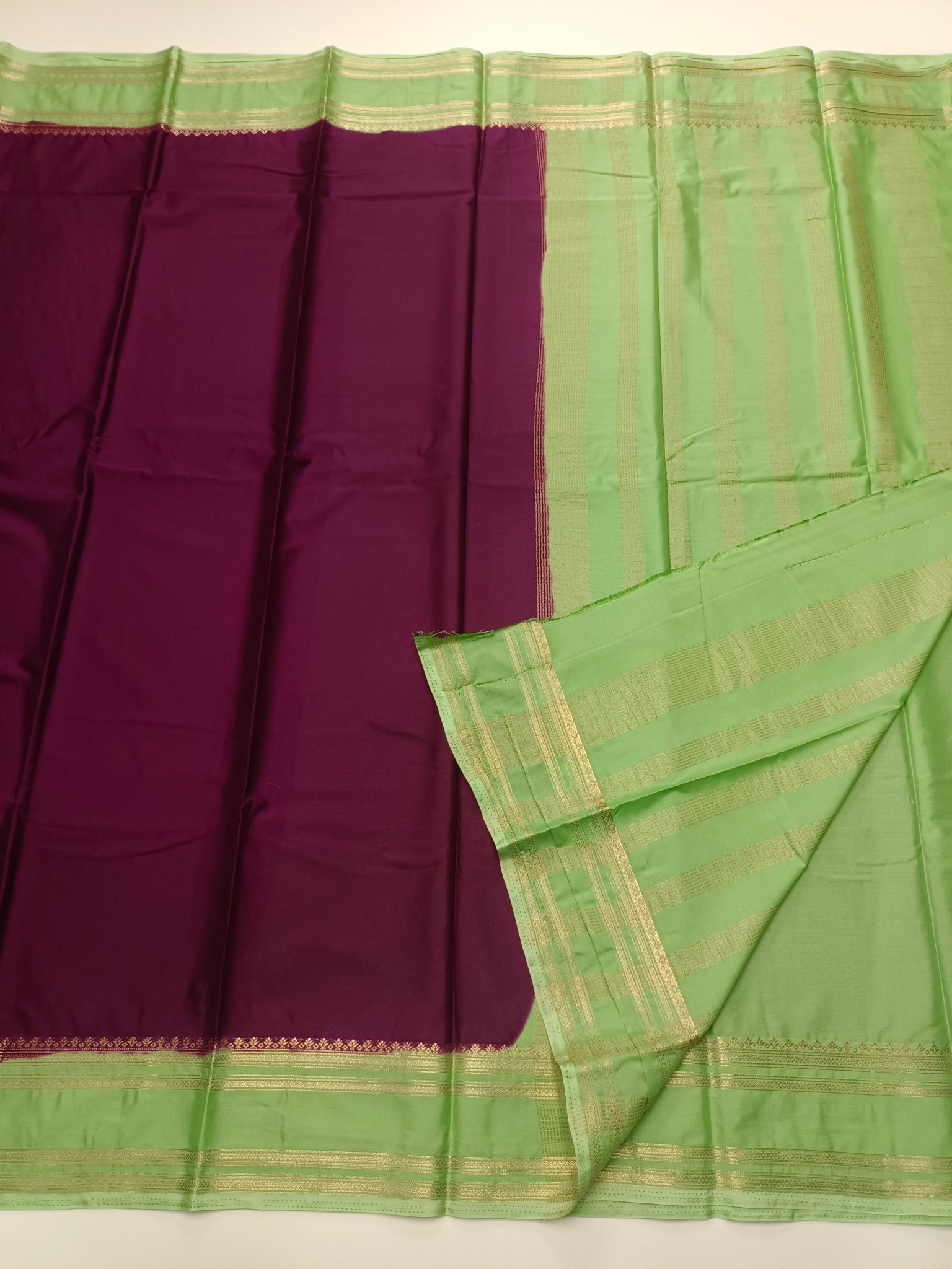 ART CREPE SAREE - B S CHANNABASAPPA & SONS