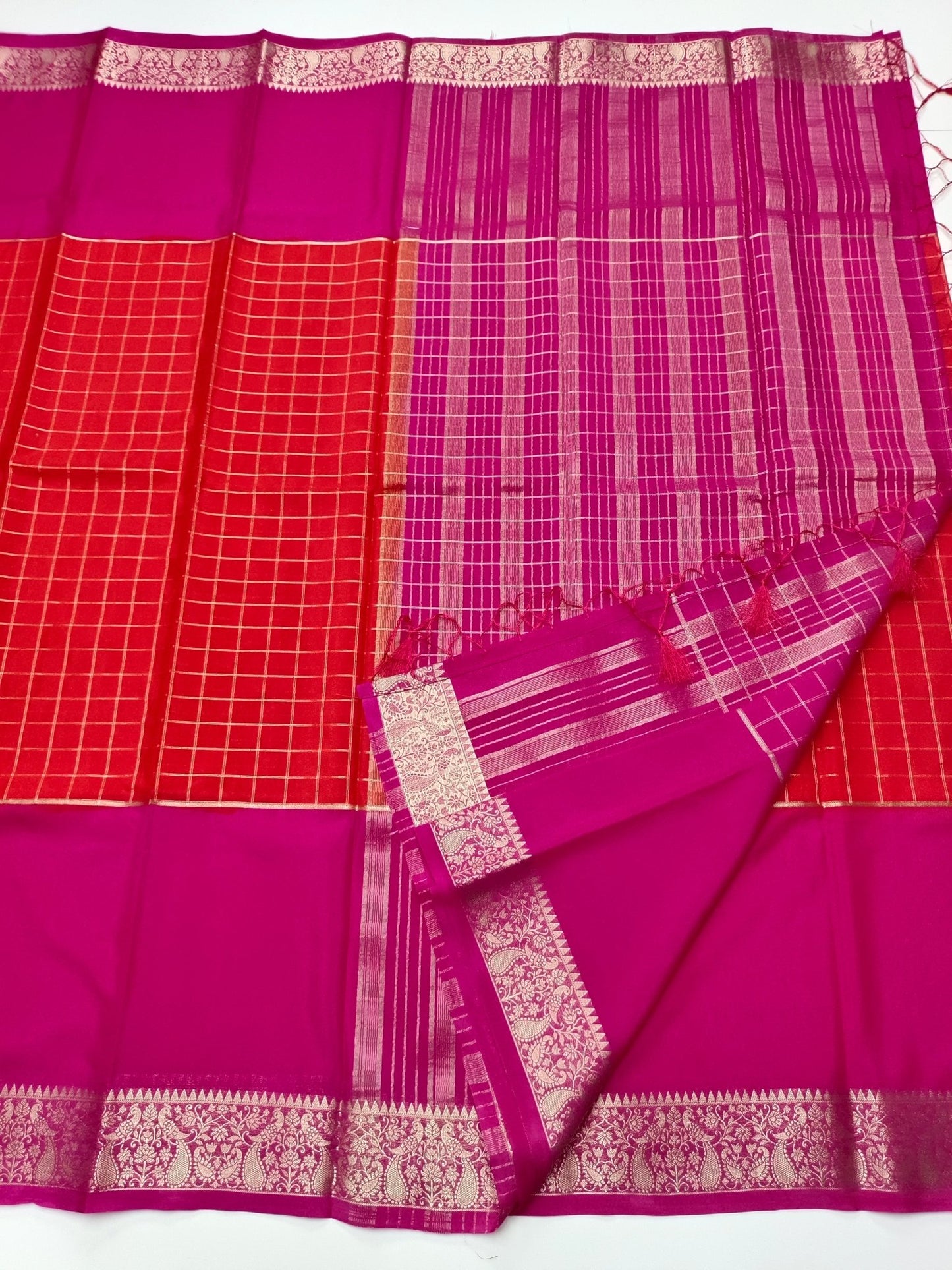 SEMI CREPE SILK SAREE - B S CHANNABASAPPA & SONS