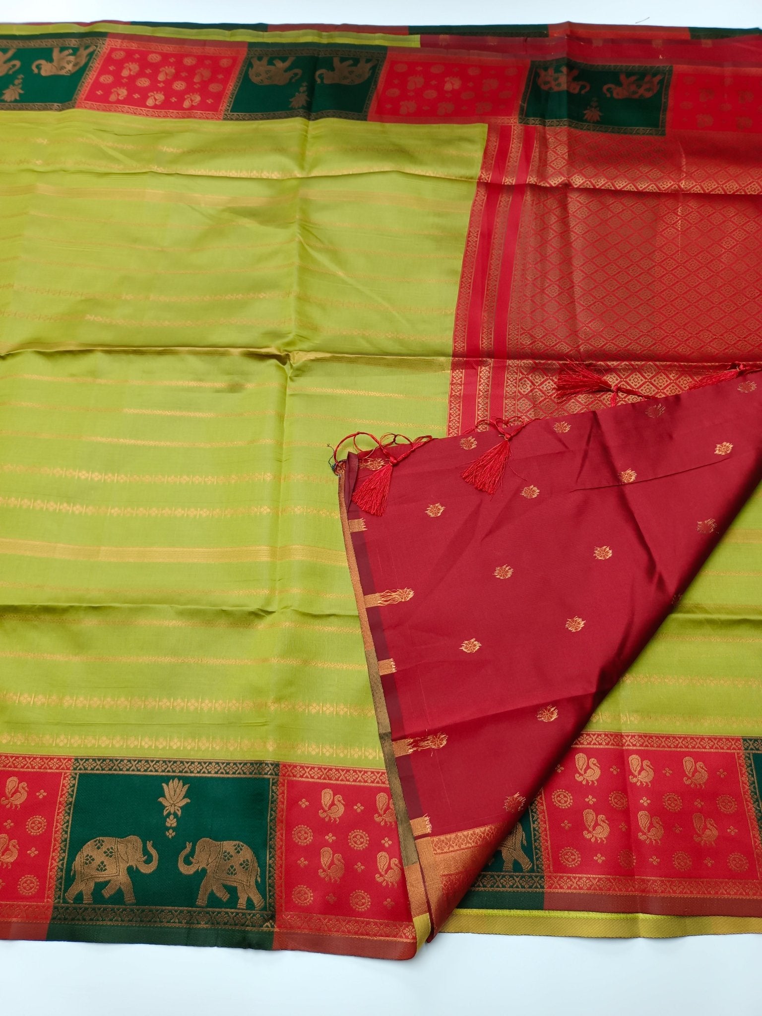 SOFT RAW SILK SAREE - B S CHANNABASAPPA & SONS