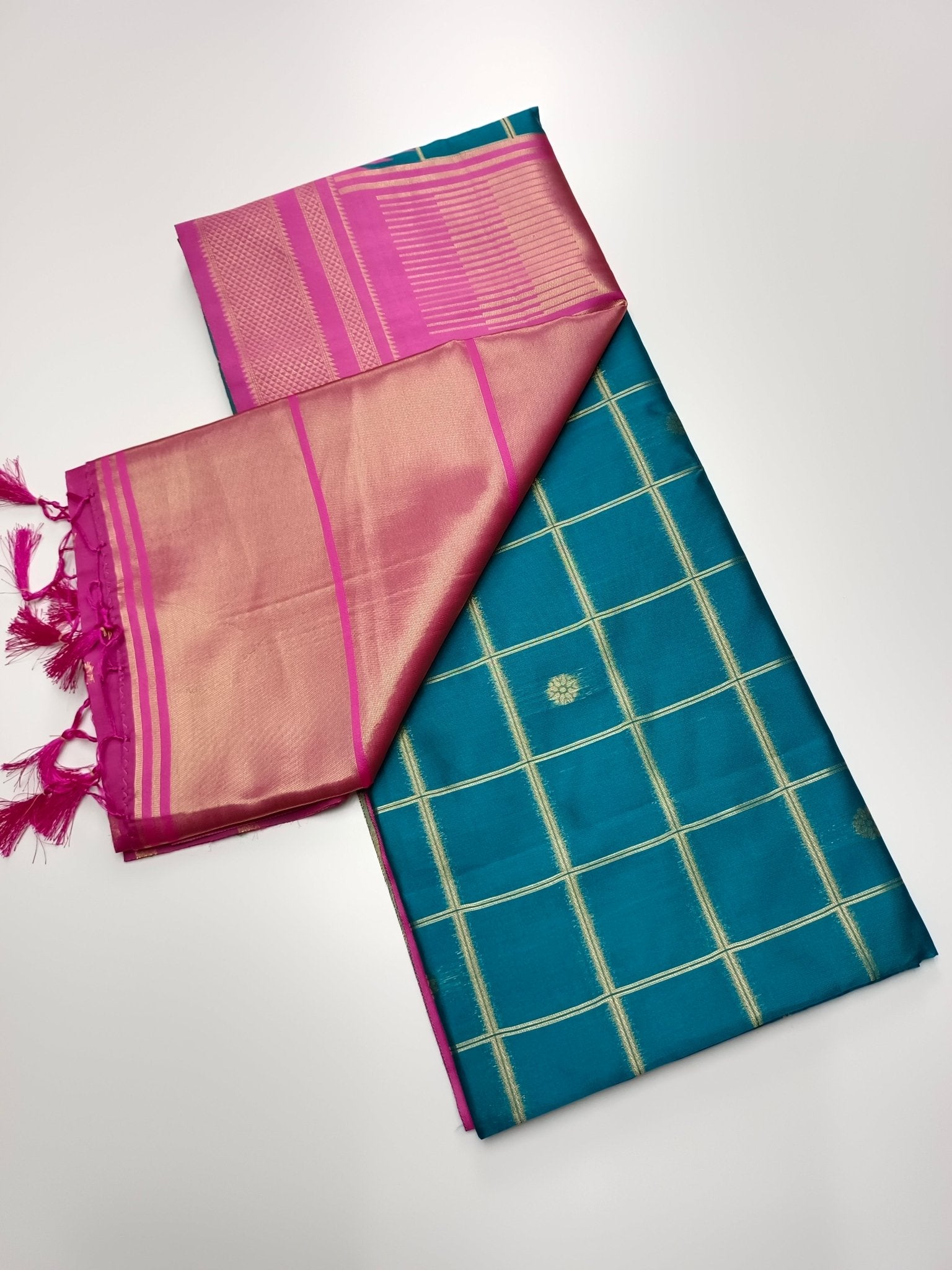 SOFT RAW SILK SAREE - B S CHANNABASAPPA & SONS