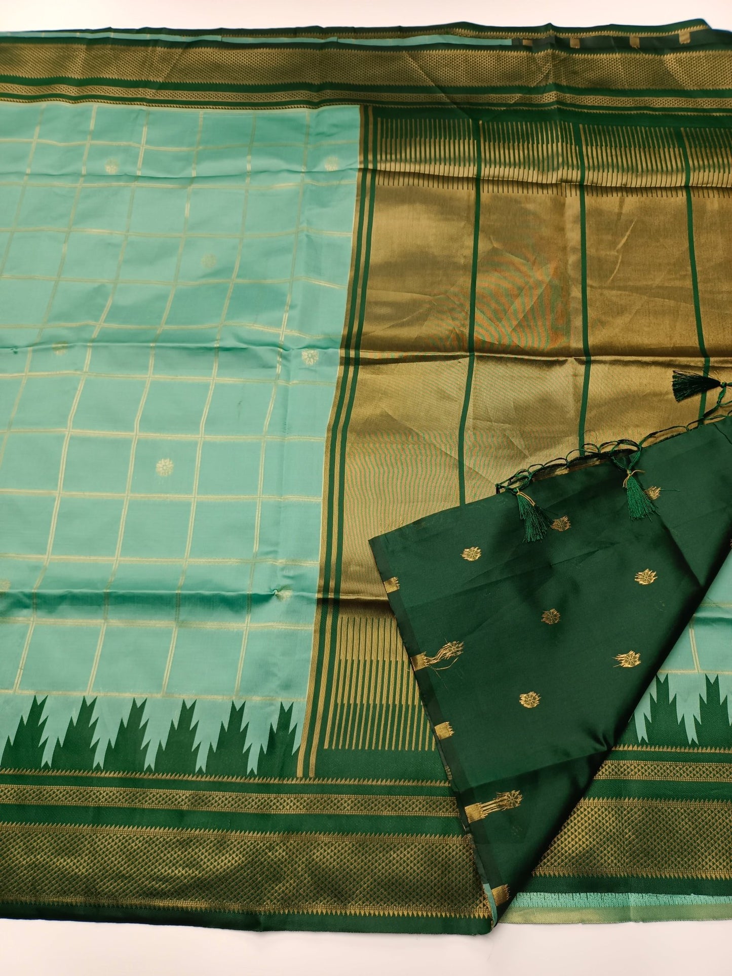 SOFT RAW SILK SAREE - B S CHANNABASAPPA & SONS