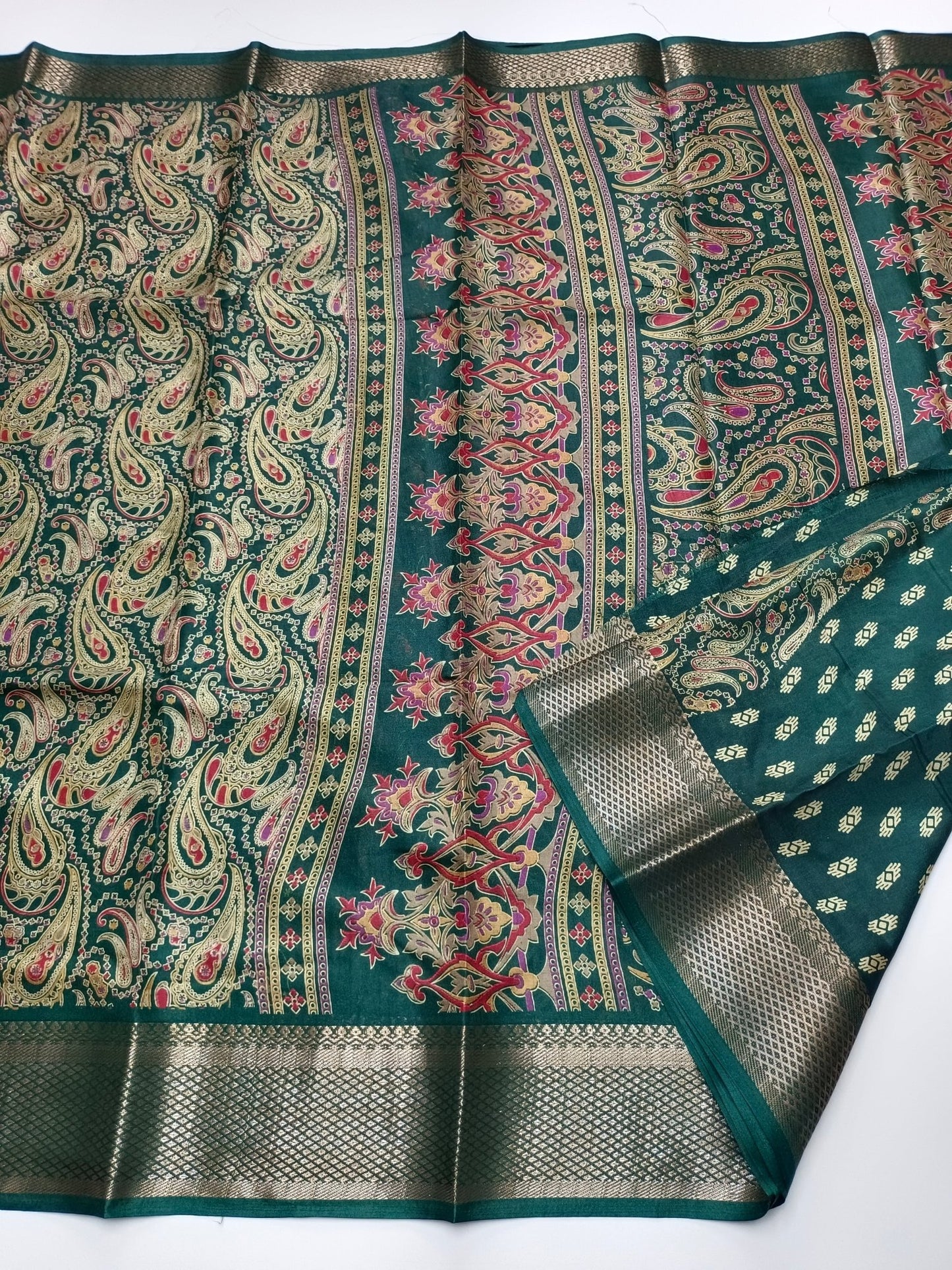 FANCY DOLA SILK SAREE - B S CHANNABASAPPA & SONS