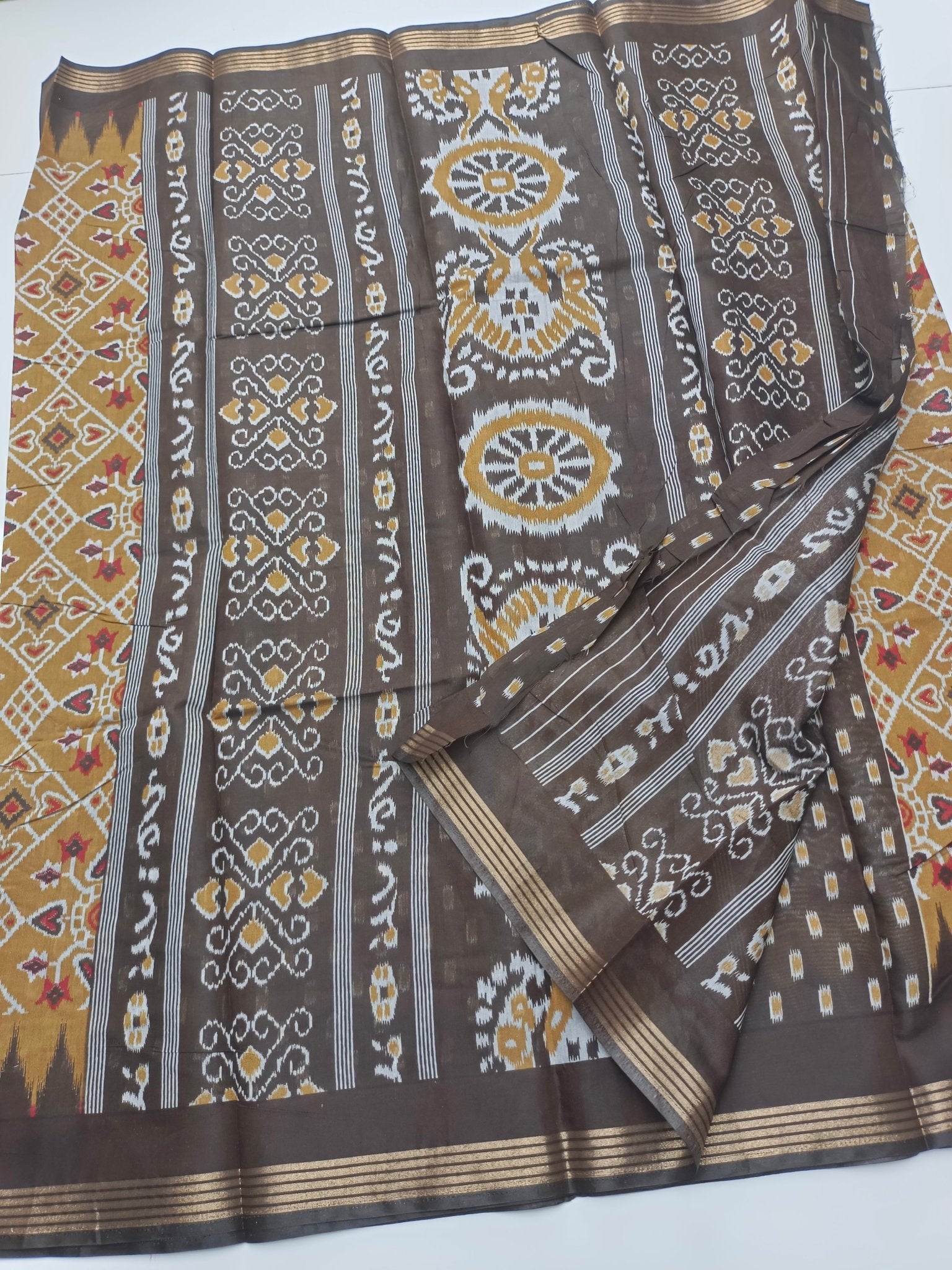 FANCY DOLA SILK SAREE - B S CHANNABASAPPA & SONS