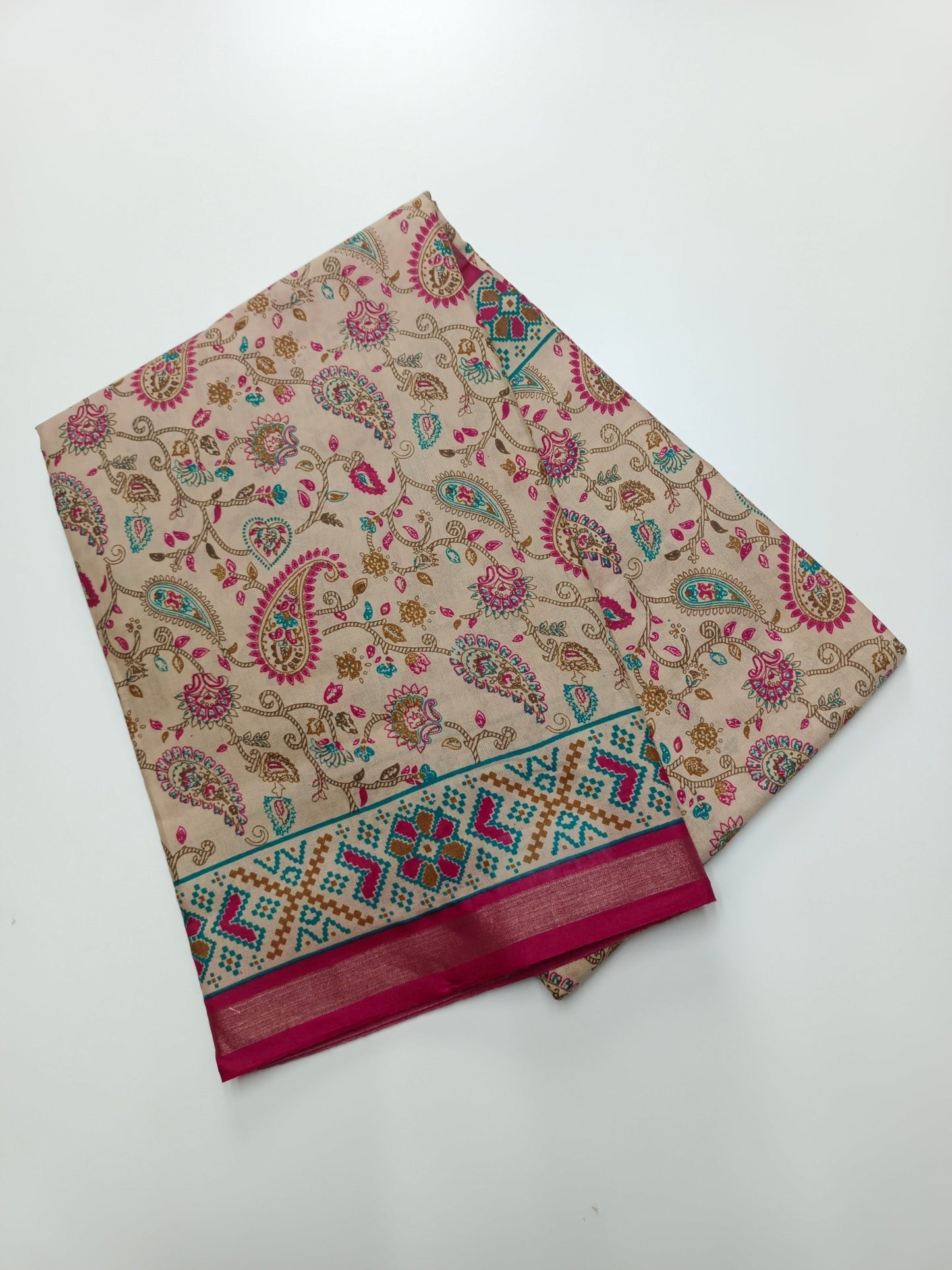 FANCY DOLA SILK SAREE - B S CHANNABASAPPA & SONS