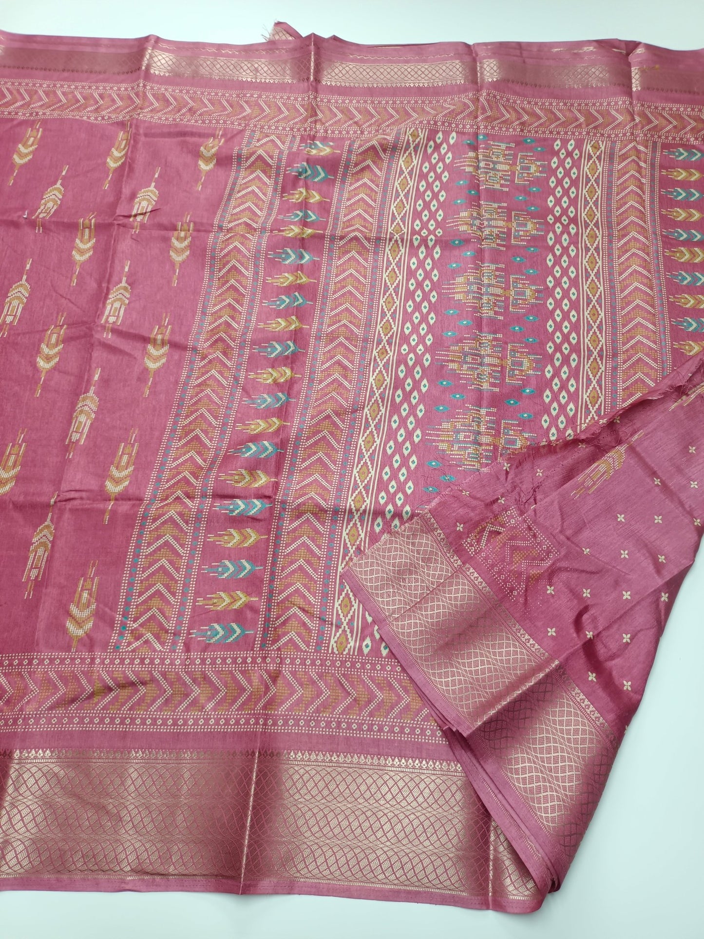 FANCY DOLA SILK SAREE - B S CHANNABASAPPA & SONS
