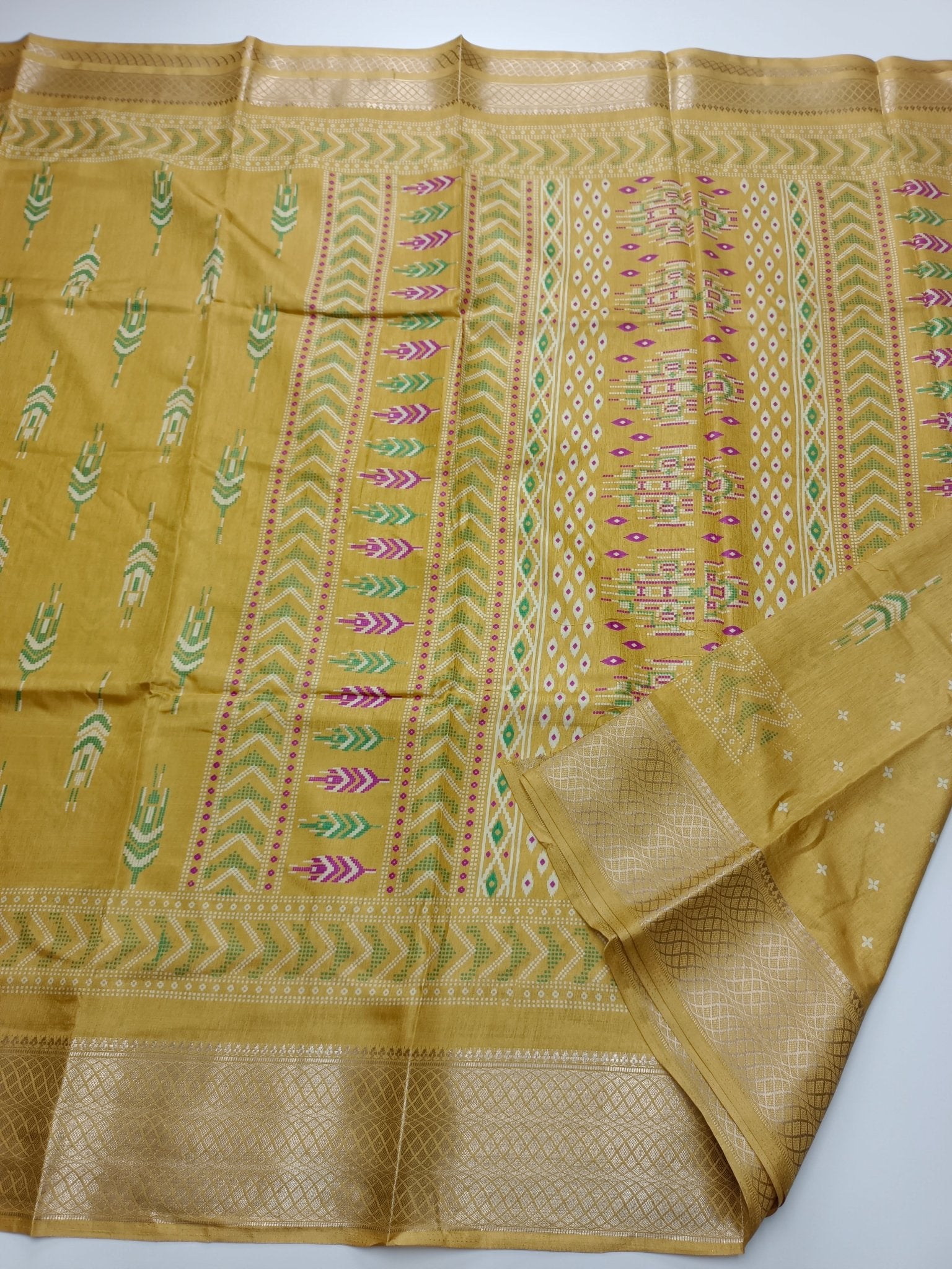FANCY DOLA SILK SAREE - B S CHANNABASAPPA & SONS