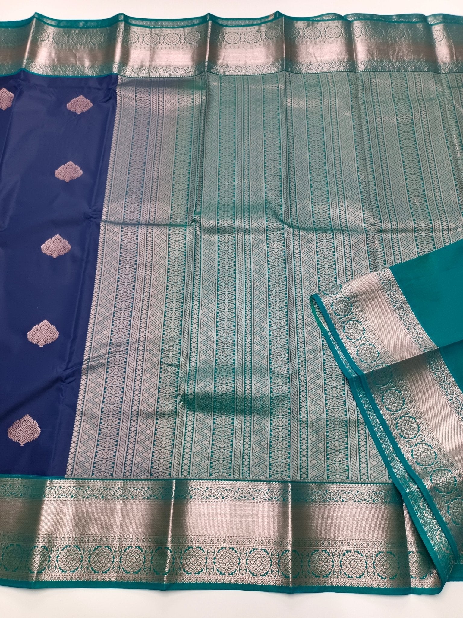 KANCHIPURAM SEMI SILK SAREE - B S CHANNABASAPPA & SONS