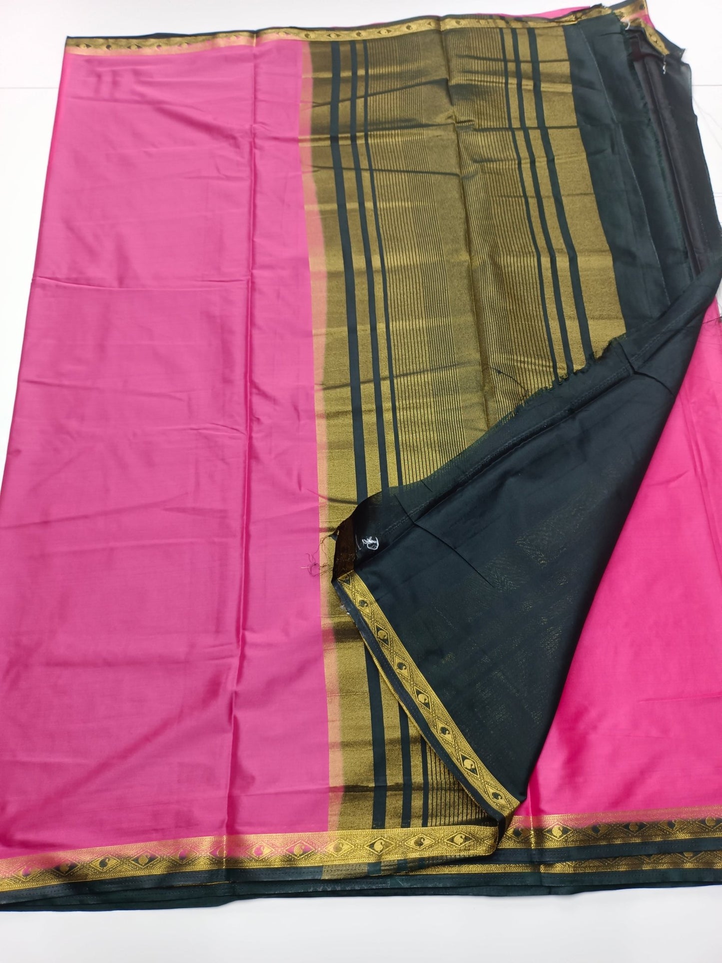 ART CREPE SILK SAREE - B S CHANNABASAPPA & SONS