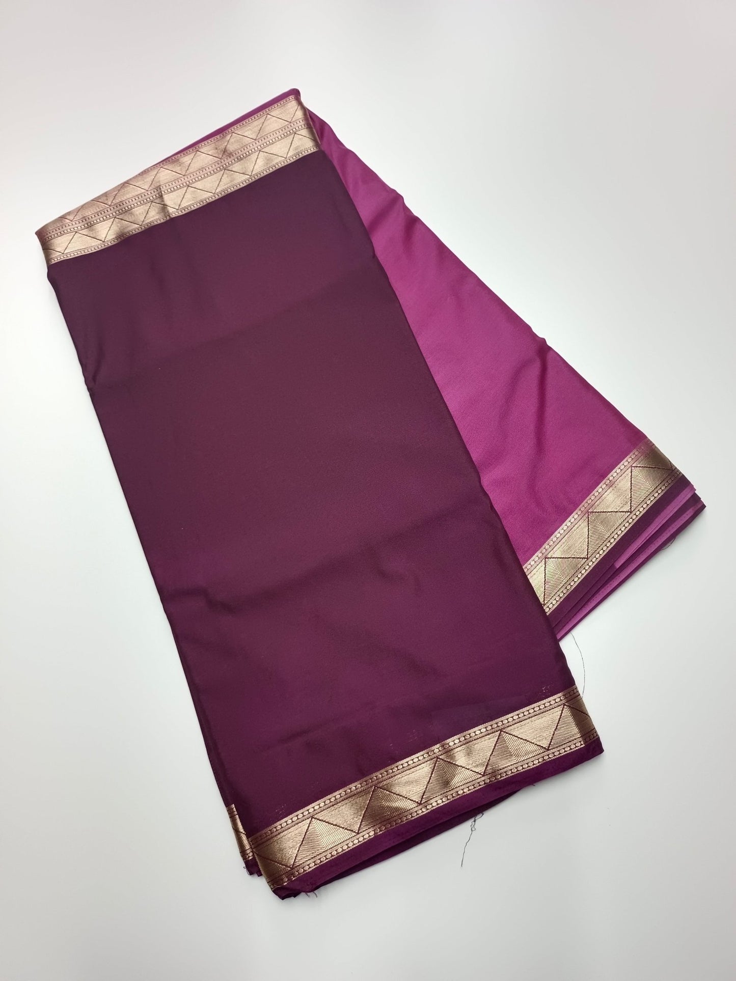 2D SEMI CREPE SILK SAREE - B S CHANNABASAPPA & SONS