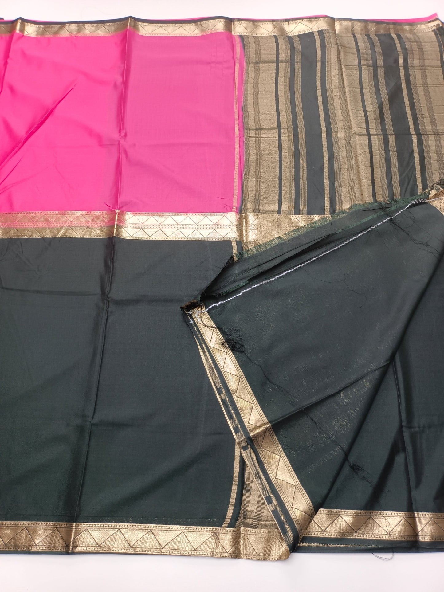 2D SEMI CREPE SILK SAREE - B S CHANNABASAPPA & SONS
