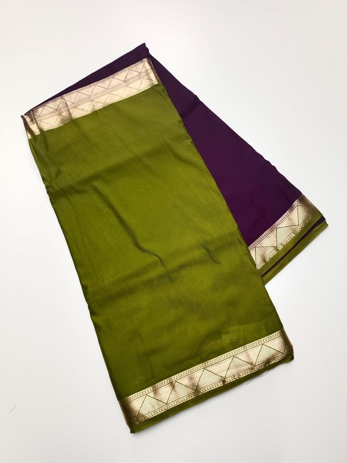 2D SEMI CREPE SILK SAREE - B S CHANNABASAPPA & SONS