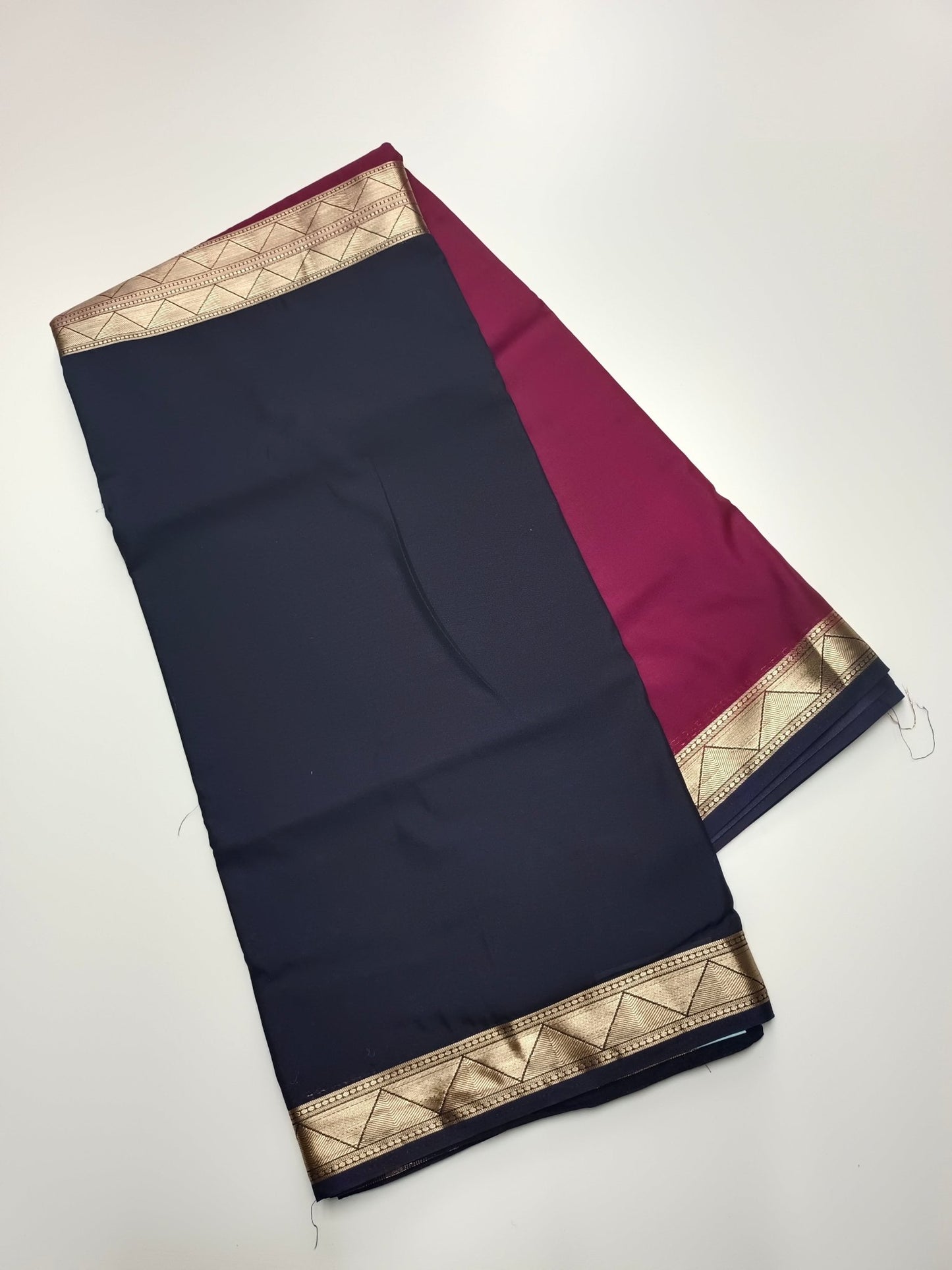 2D SEMI CREPE SILK SAREE - B S CHANNABASAPPA & SONS