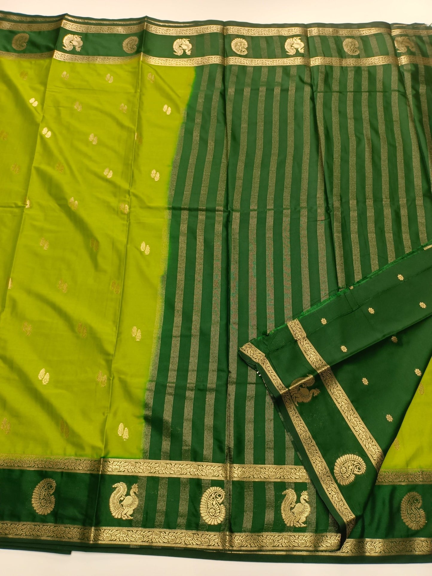 SEMI CREPE SILK SAREE - B S CHANNABASAPPA & SONS