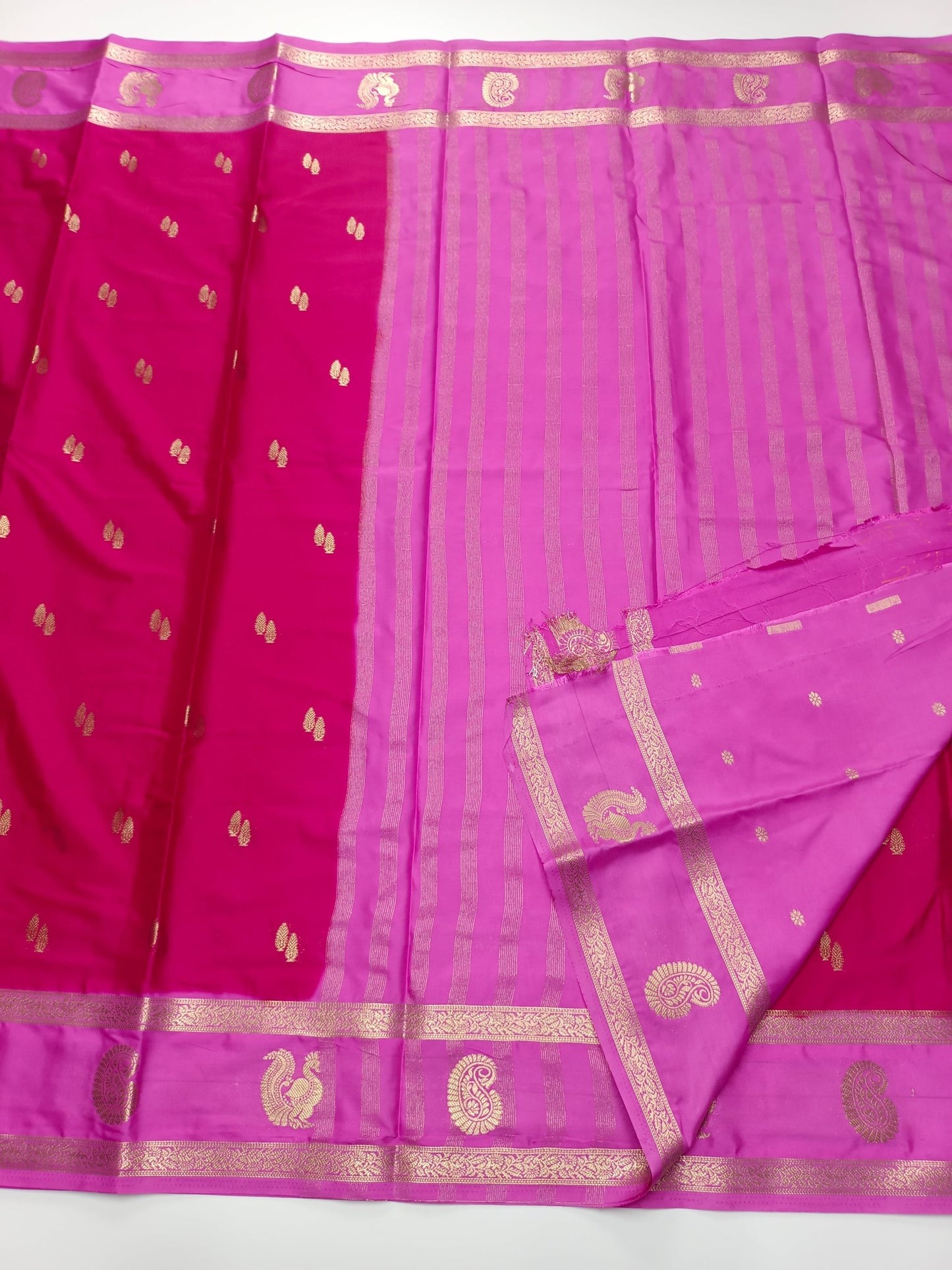 SEMI CREPE SILK SAREE - B S CHANNABASAPPA & SONS