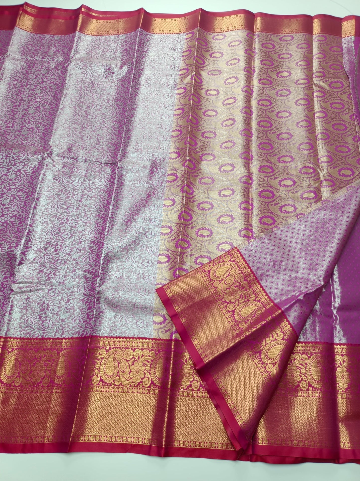 FANCY BROCADE SAREE - B S CHANNABASAPPA & SONS