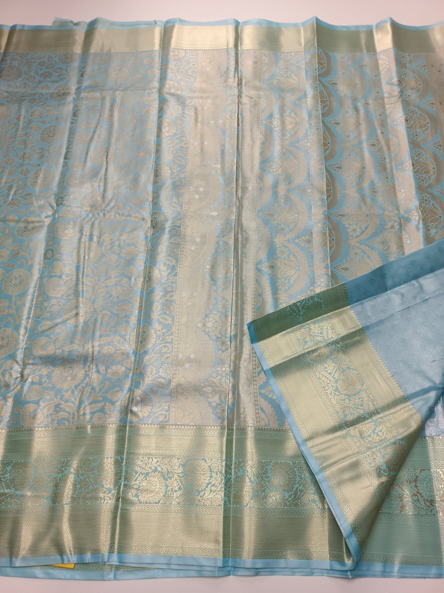 FANCY BROCADE SAREE - B S CHANNABASAPPA & SONS