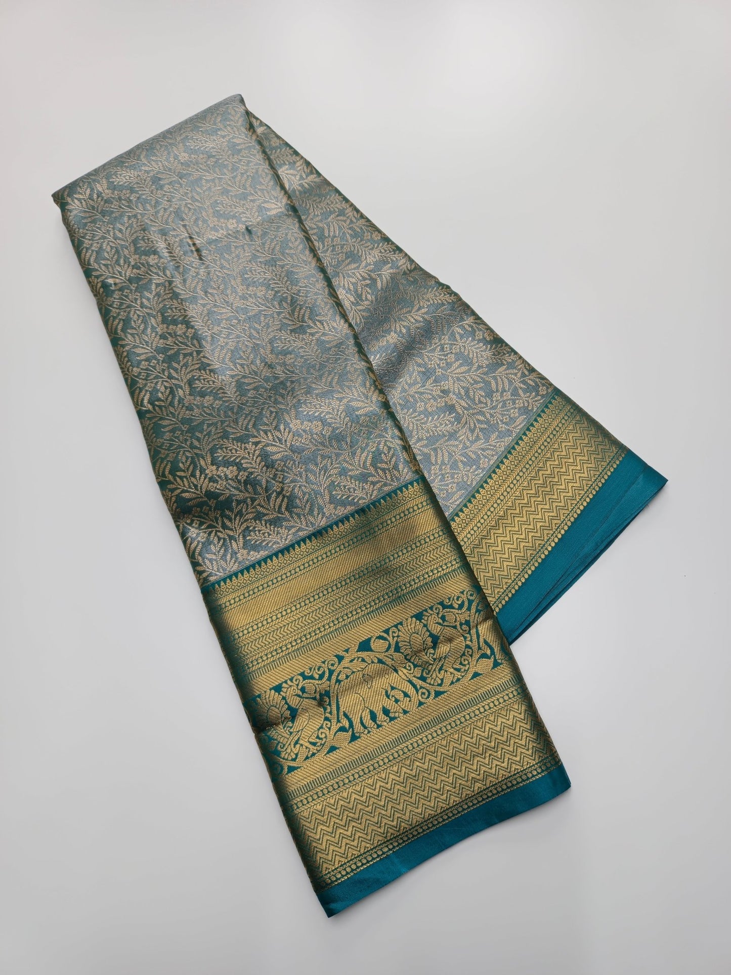 FANCY BROCADE SAREE - B S CHANNABASAPPA & SONS