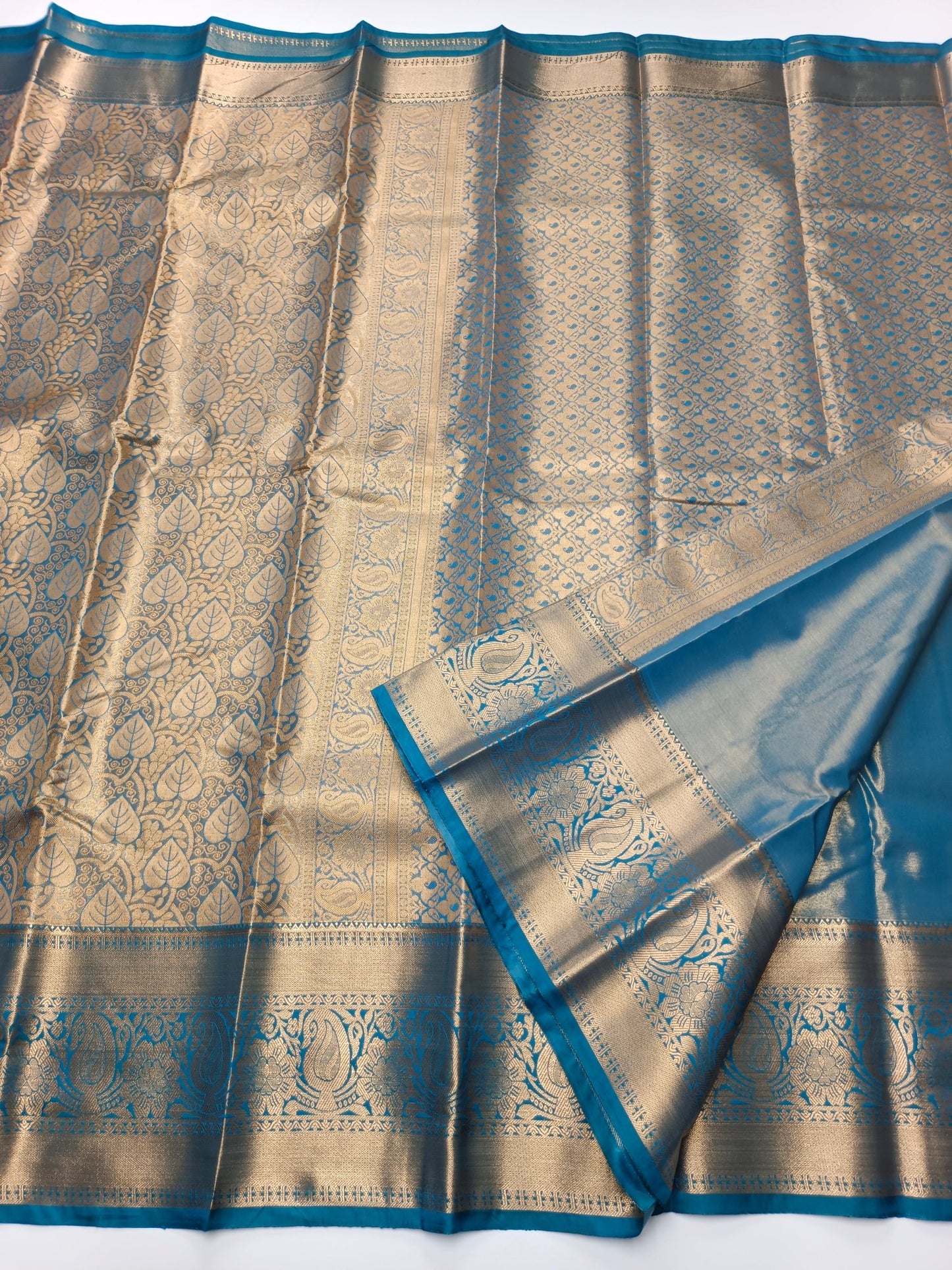 FANCY BROCADE SAREE - B S CHANNABASAPPA & SONS